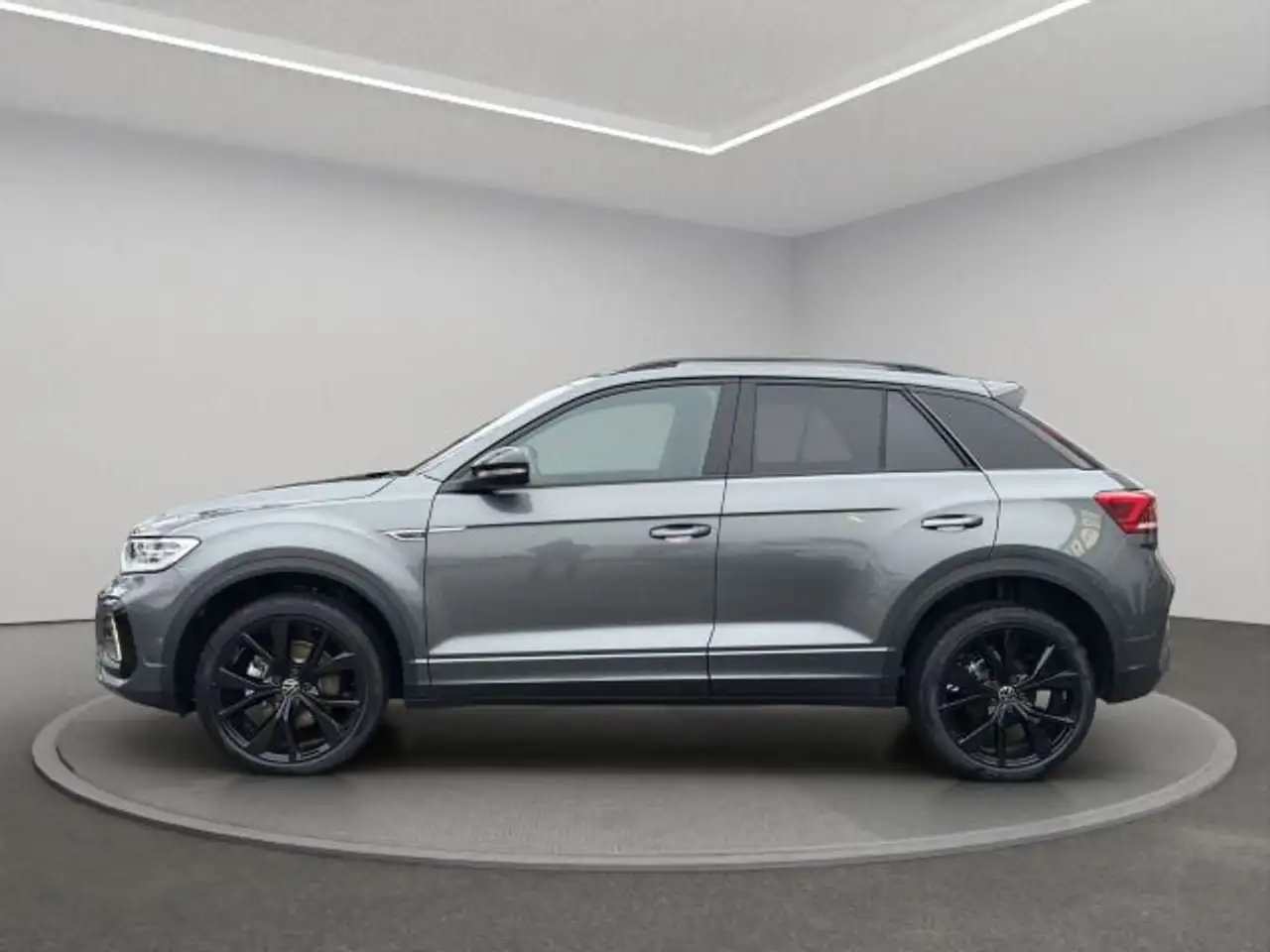 Volkswagen T-Roc R-Line 1.5 TSI DSG ACC + PANO + AHK 5