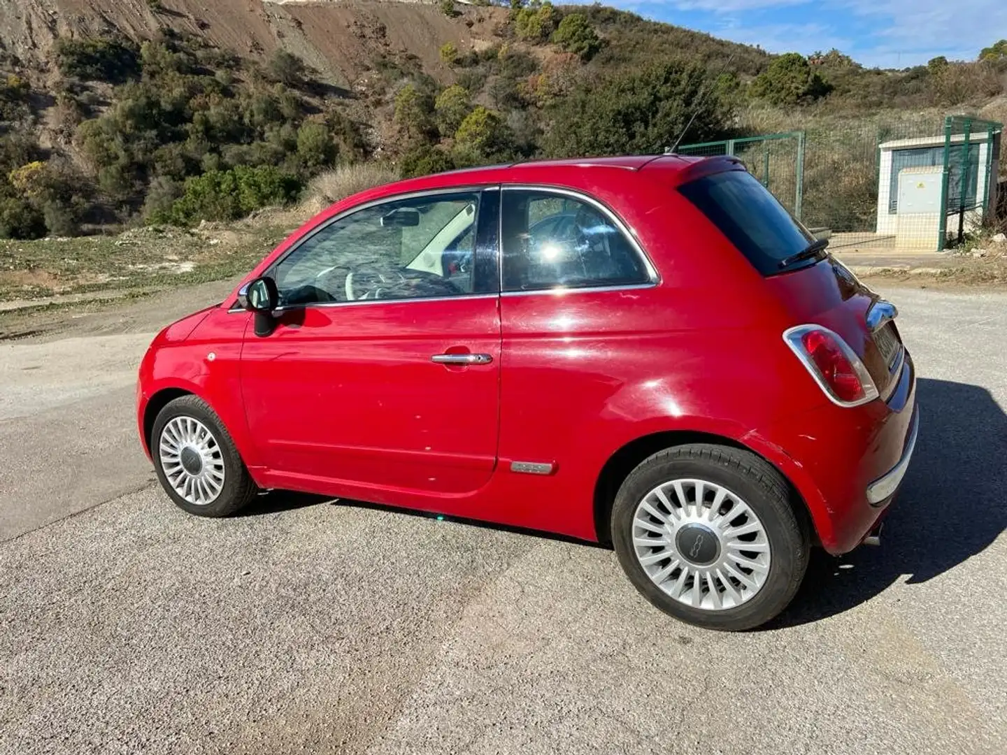 Fiat 500 1.2 Lounge Rojo - 2