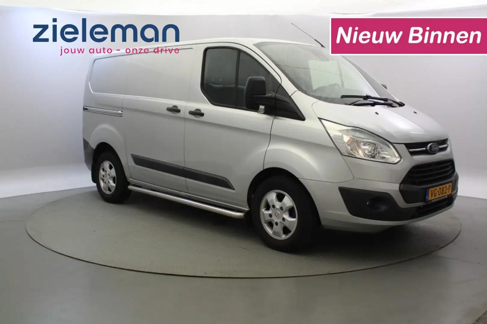 Ford Transit Custom 2.2 TDCI L1H1 270 - Airco, Cruise, Navi Zilver - 1