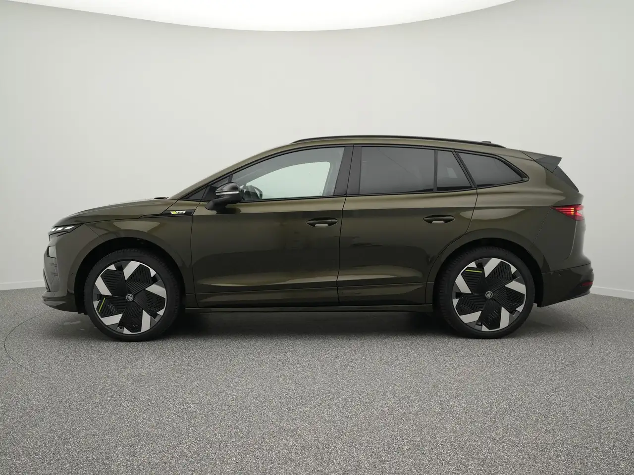 Skoda Enyaq 2026 — фото 12