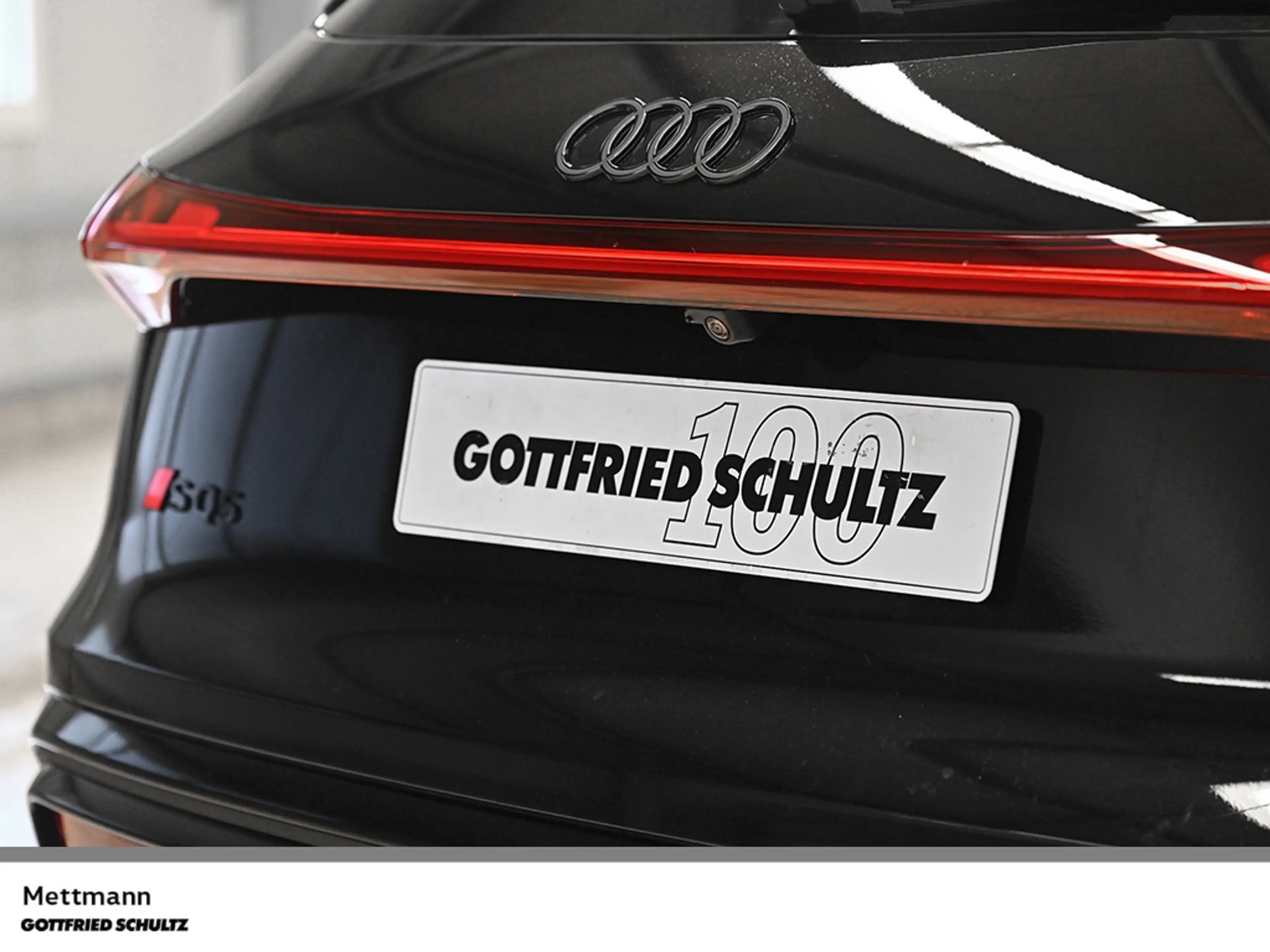 Audi SQ5 SUV TFSI PANO B&O AHK HUD TECH PRO — photo 8