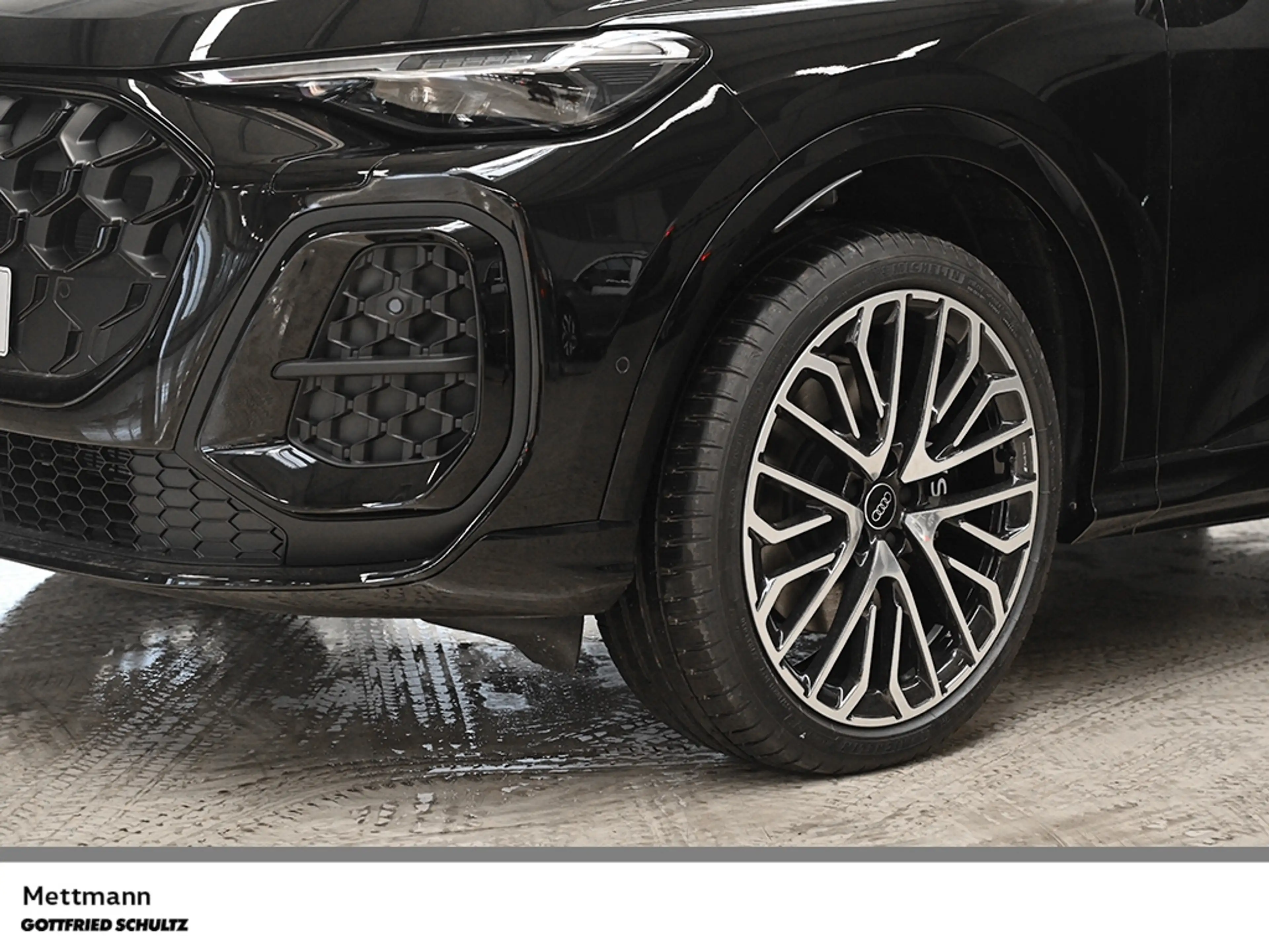 Audi SQ5 SUV TFSI PANO B&O AHK HUD TECH PRO — photo 6