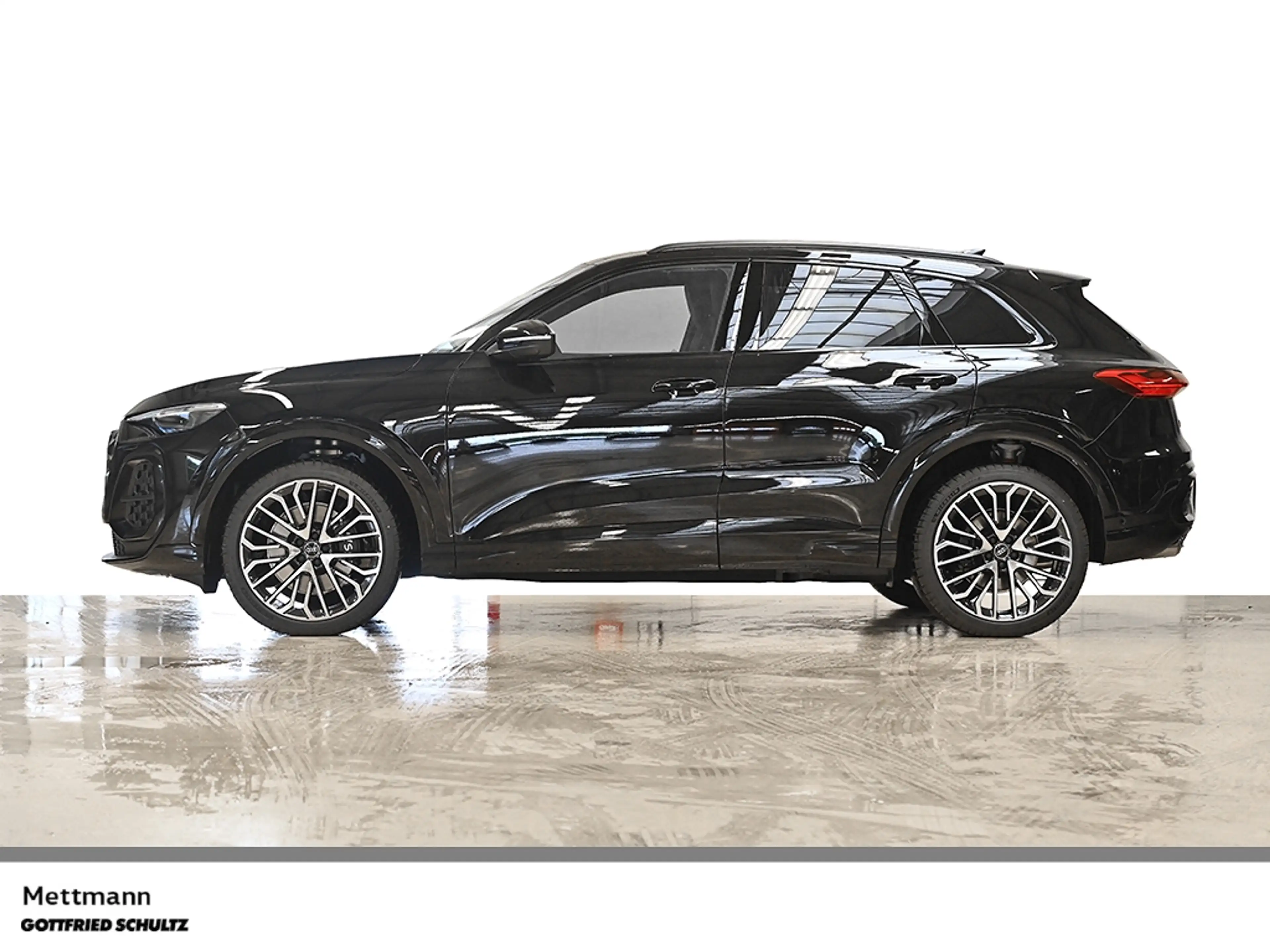 Audi SQ5 SUV TFSI PANO B&O AHK HUD TECH PRO — photo 4