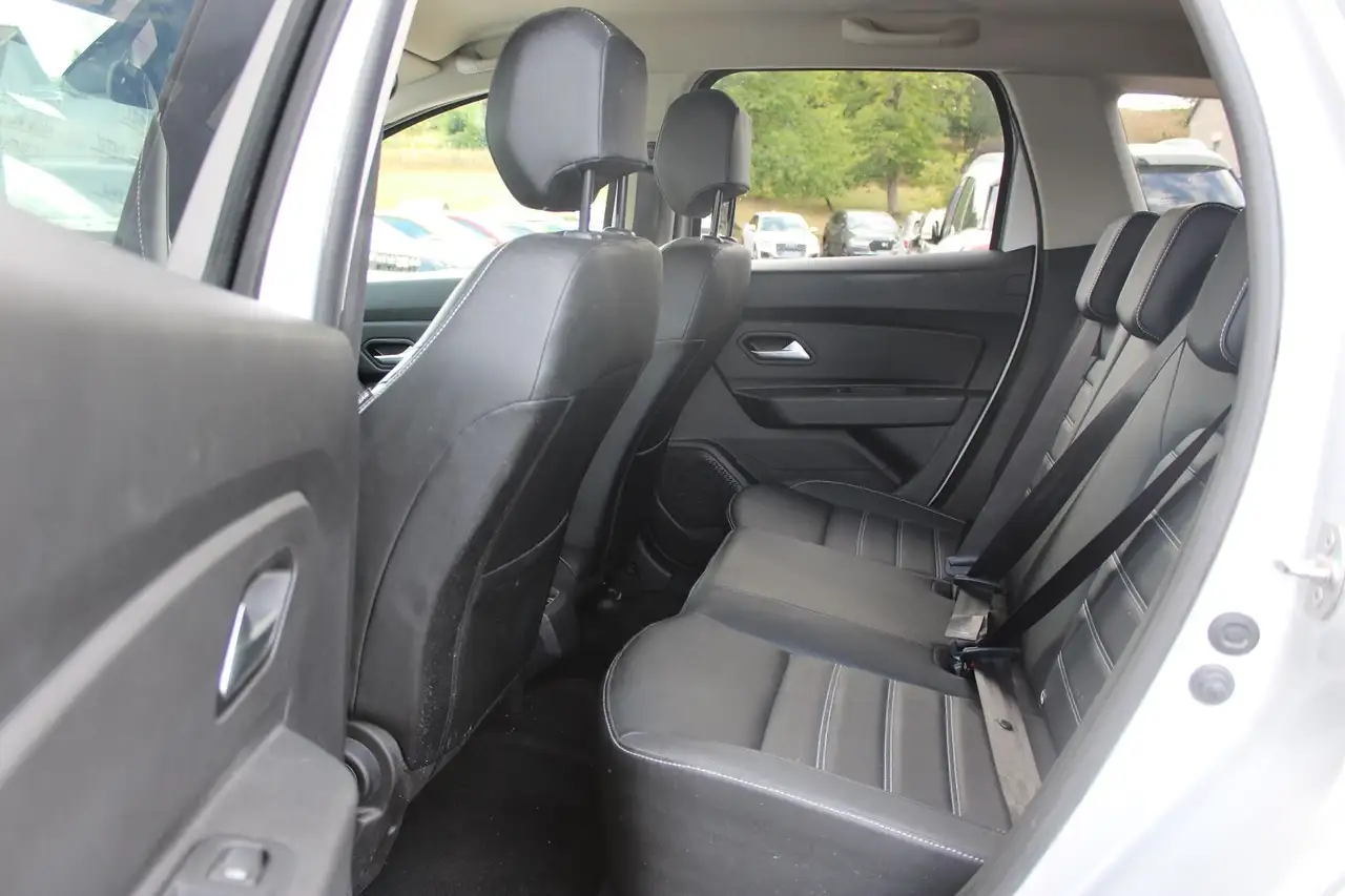 Dacia Duster — photo 10