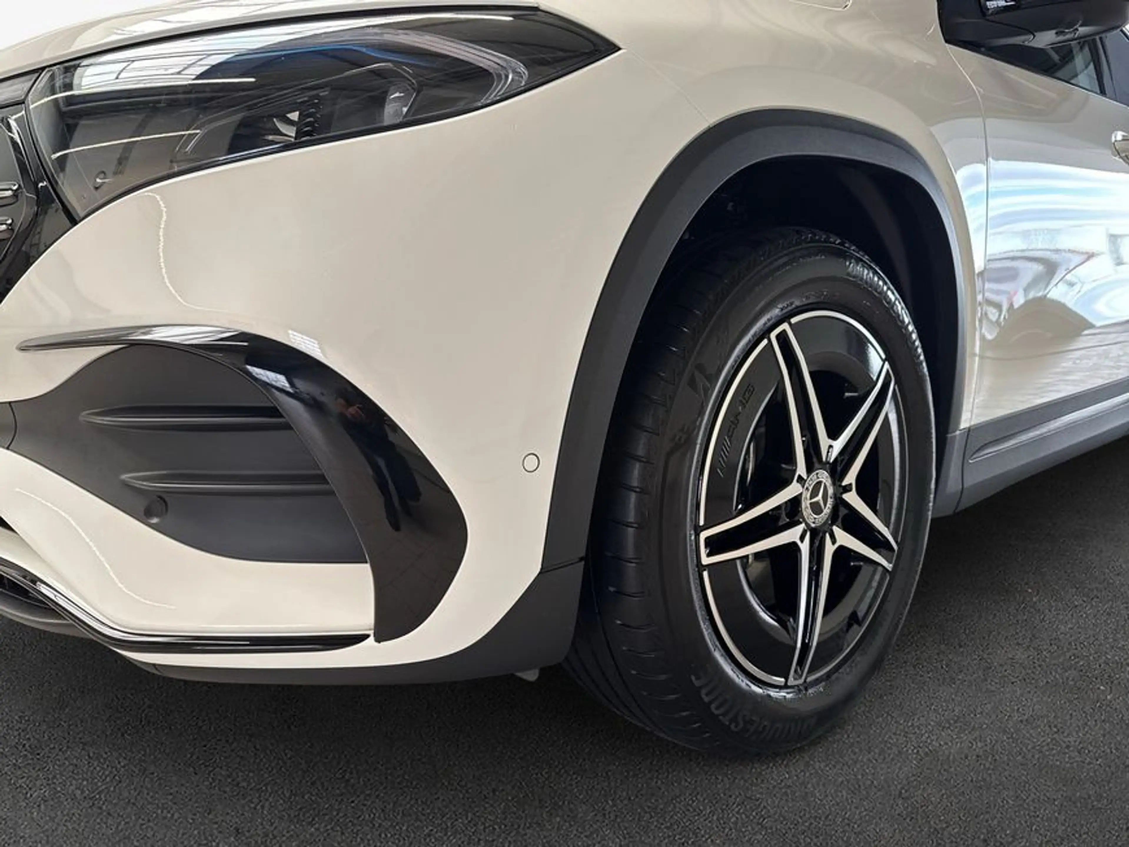 Mercedes-Benz EQA 250 EQA — photo 7
