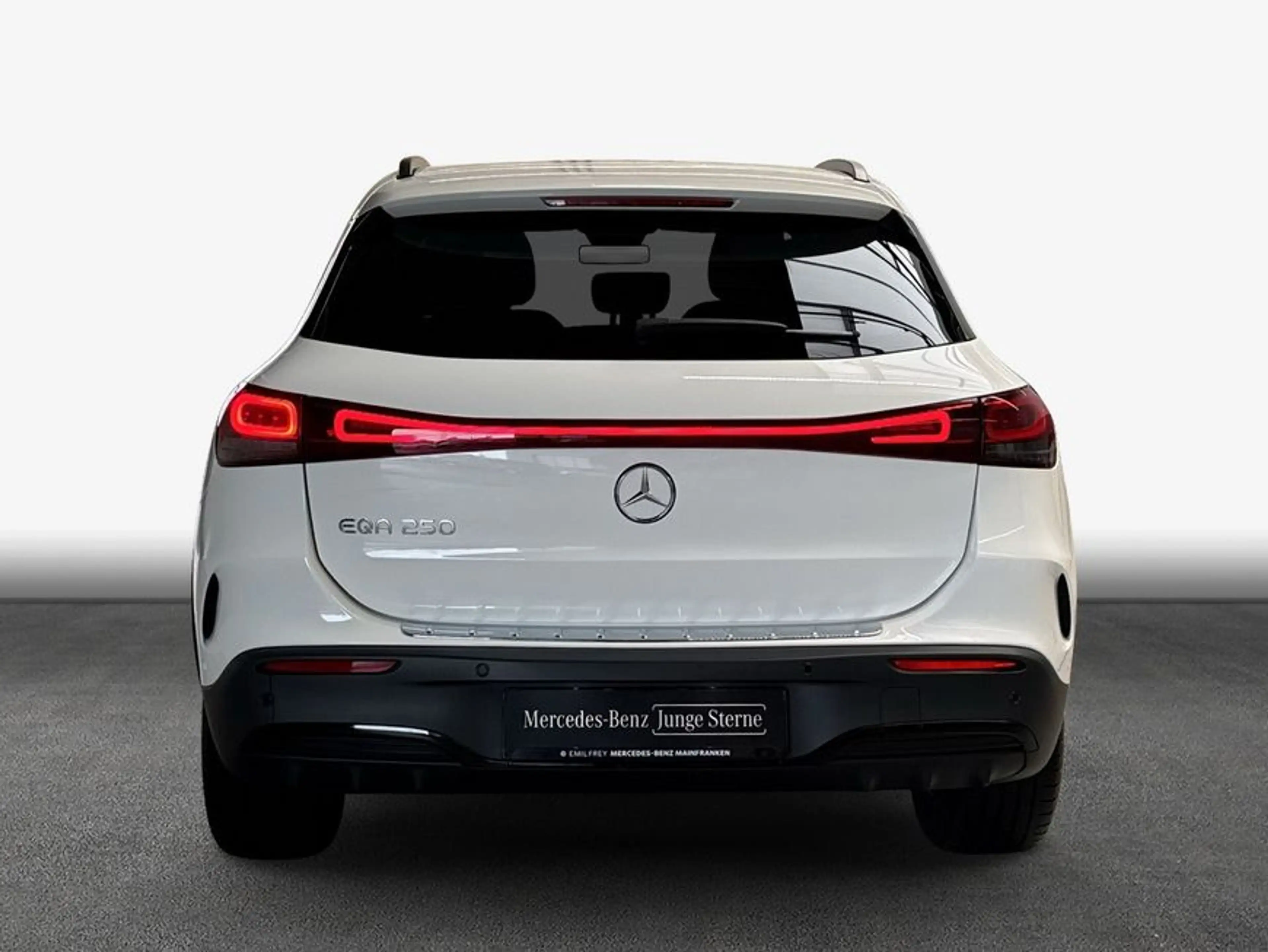 Mercedes-Benz EQA 250 EQA — photo 6