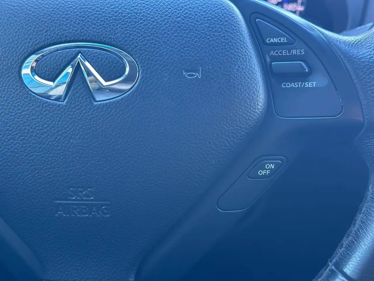 Infiniti QX50 снимка Infiniti QX50