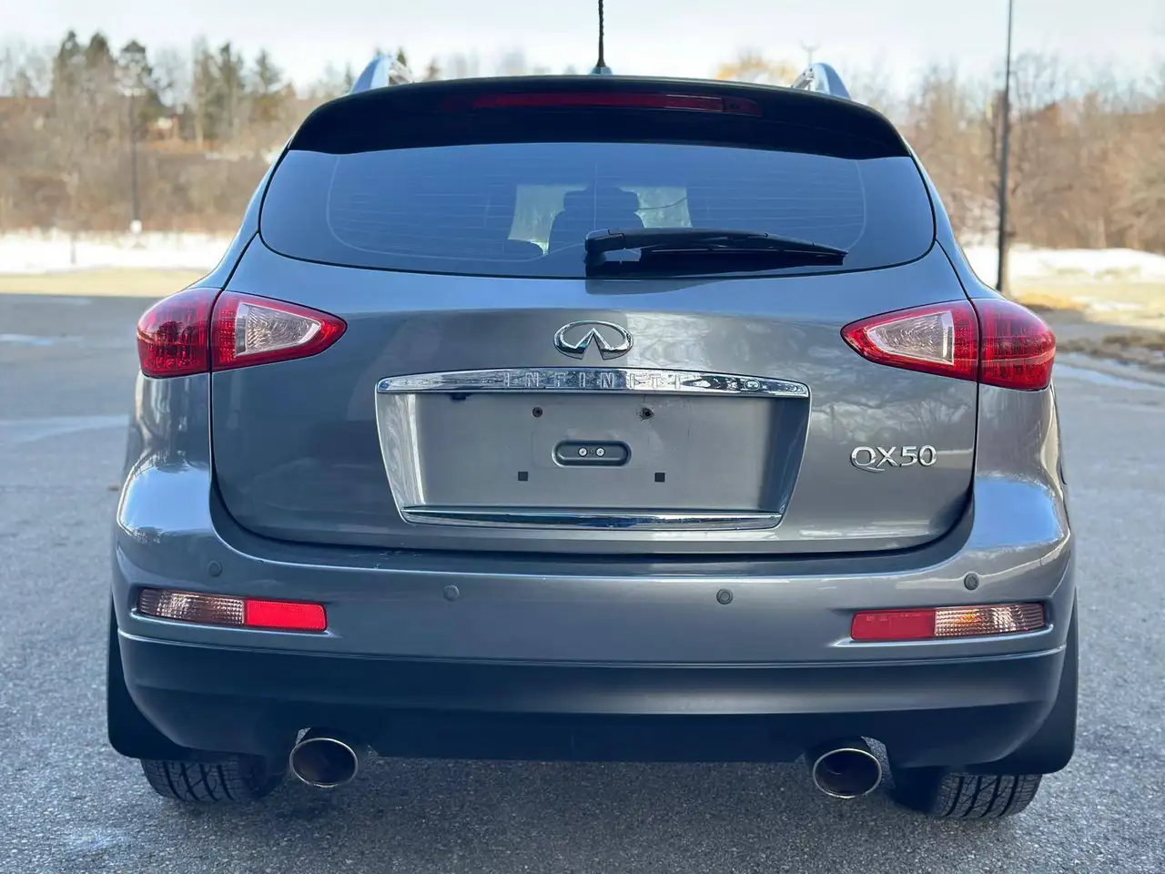 Infiniti QX50 снимка Infiniti QX50