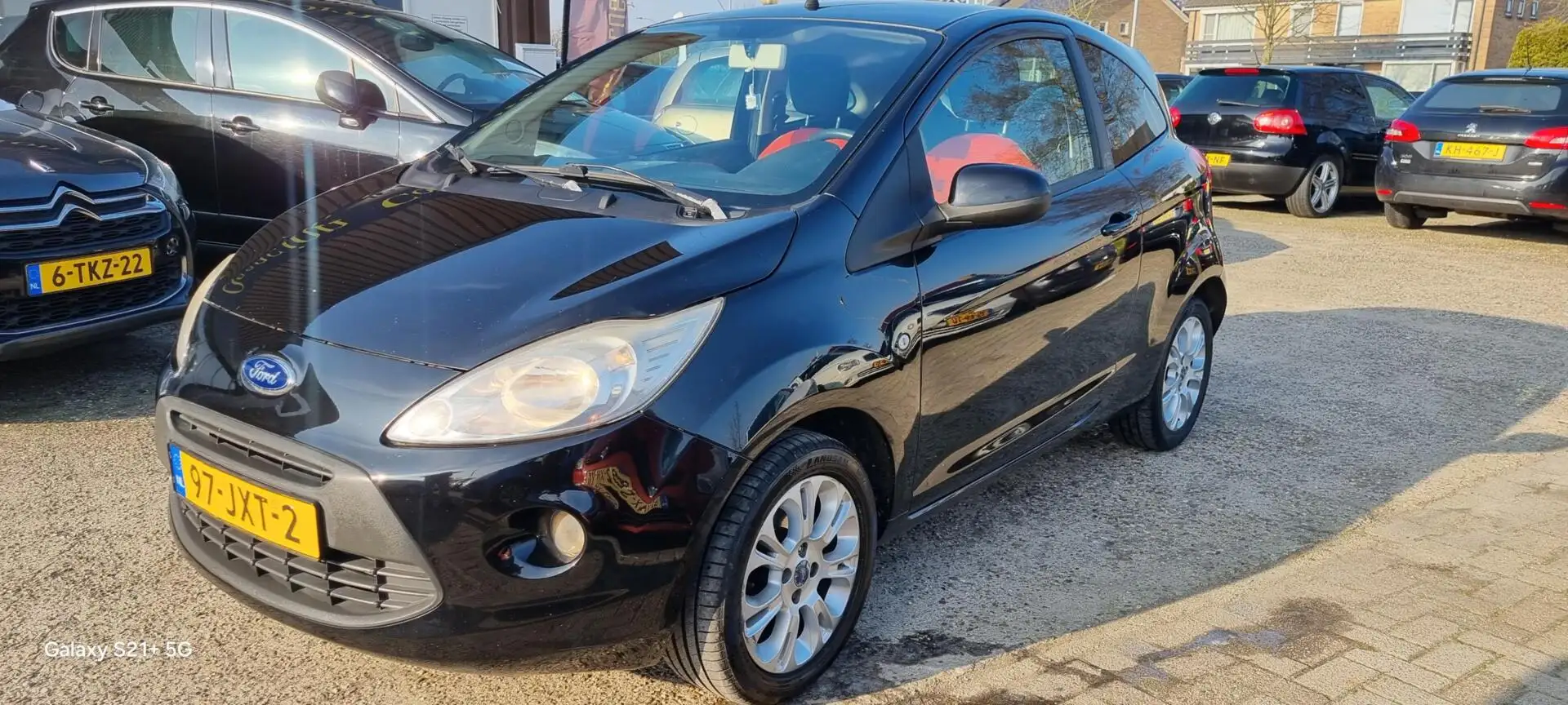 Ford Ka/Ka+ 1.2 Titanium💢€1499,-💢Rijd perfect ondanks km stand Schwarz - 2