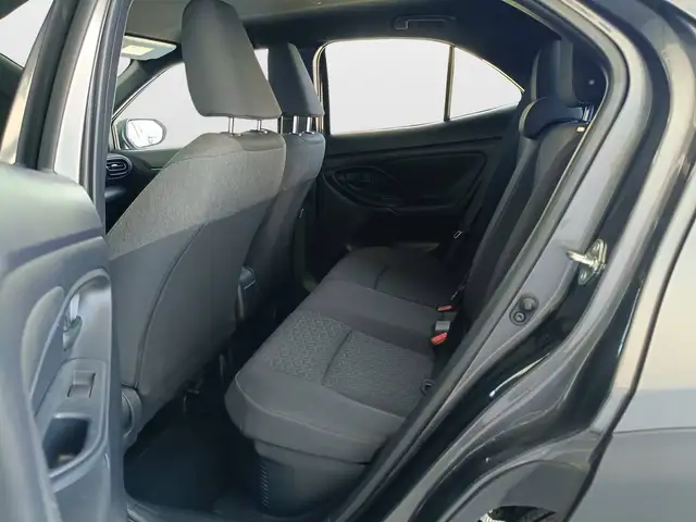 Toyota Yaris Cross view 9
