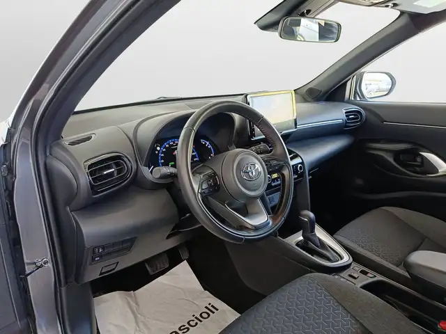 Toyota Yaris Cross view 7