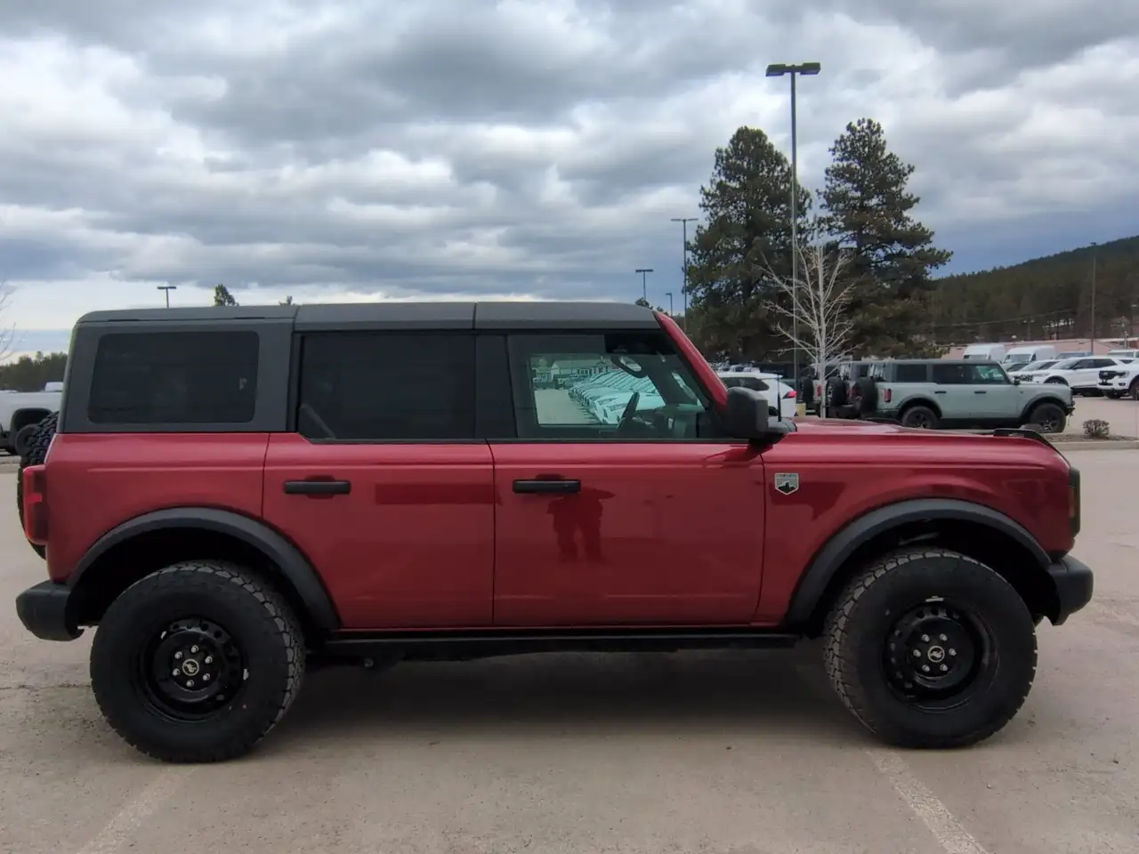 Ford Bronco снимка Ford Bronco