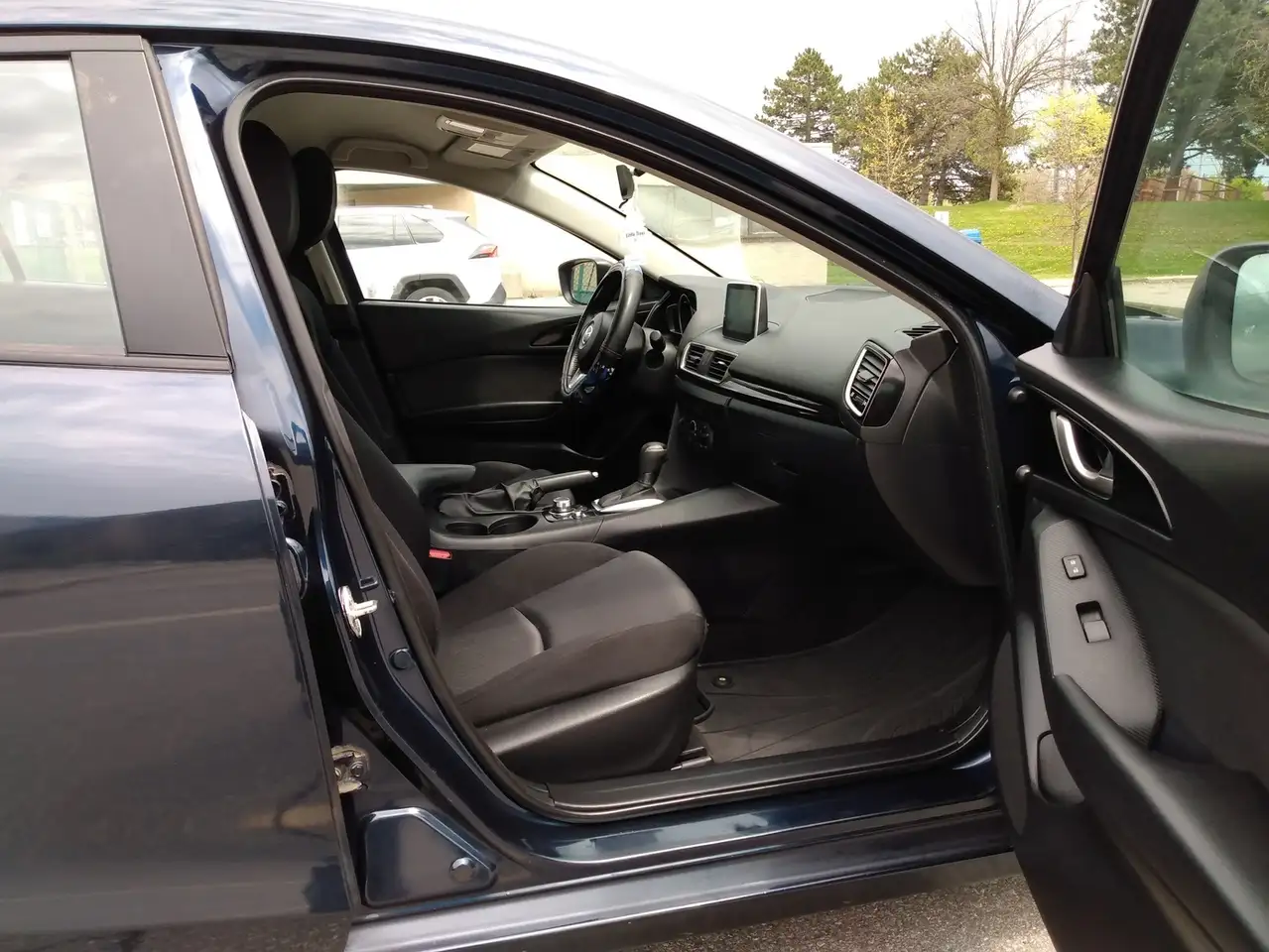 Mazda 3 photo Mazda 3