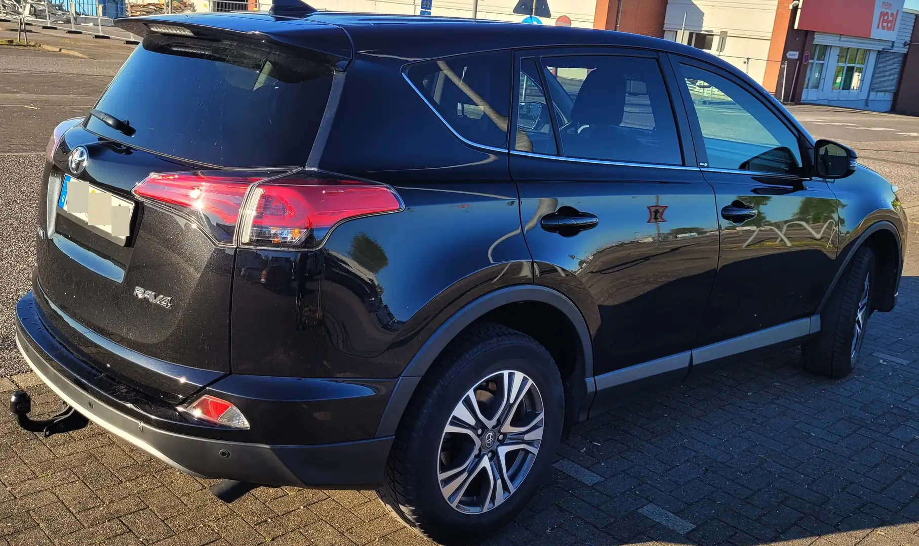 Toyota RAV 4 RAV 4 2.0 D-4D 4x2 Start-Stop Edition S+ Schwarz - 2