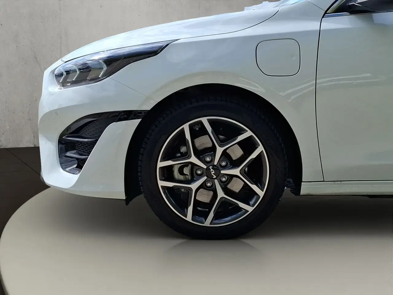 Kia Ceed SW PHEV Platinum 77kW, миниатюра 20