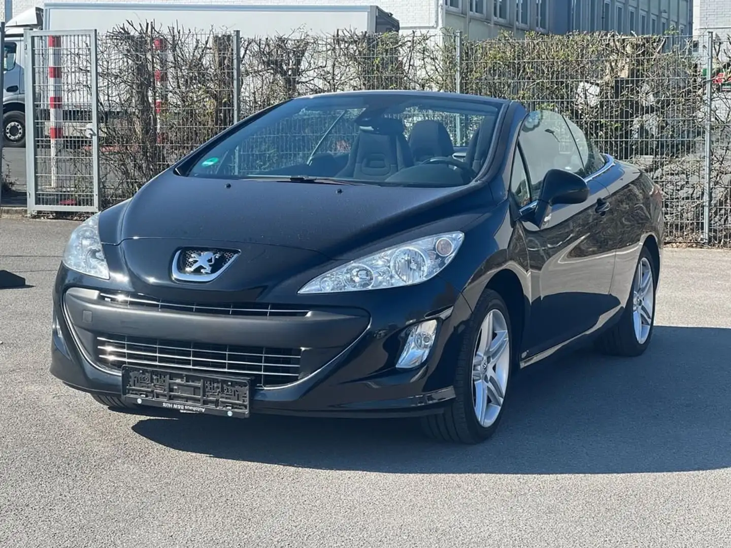 Peugeot 308 308 HDi FAP 140 Premium Noir - 1