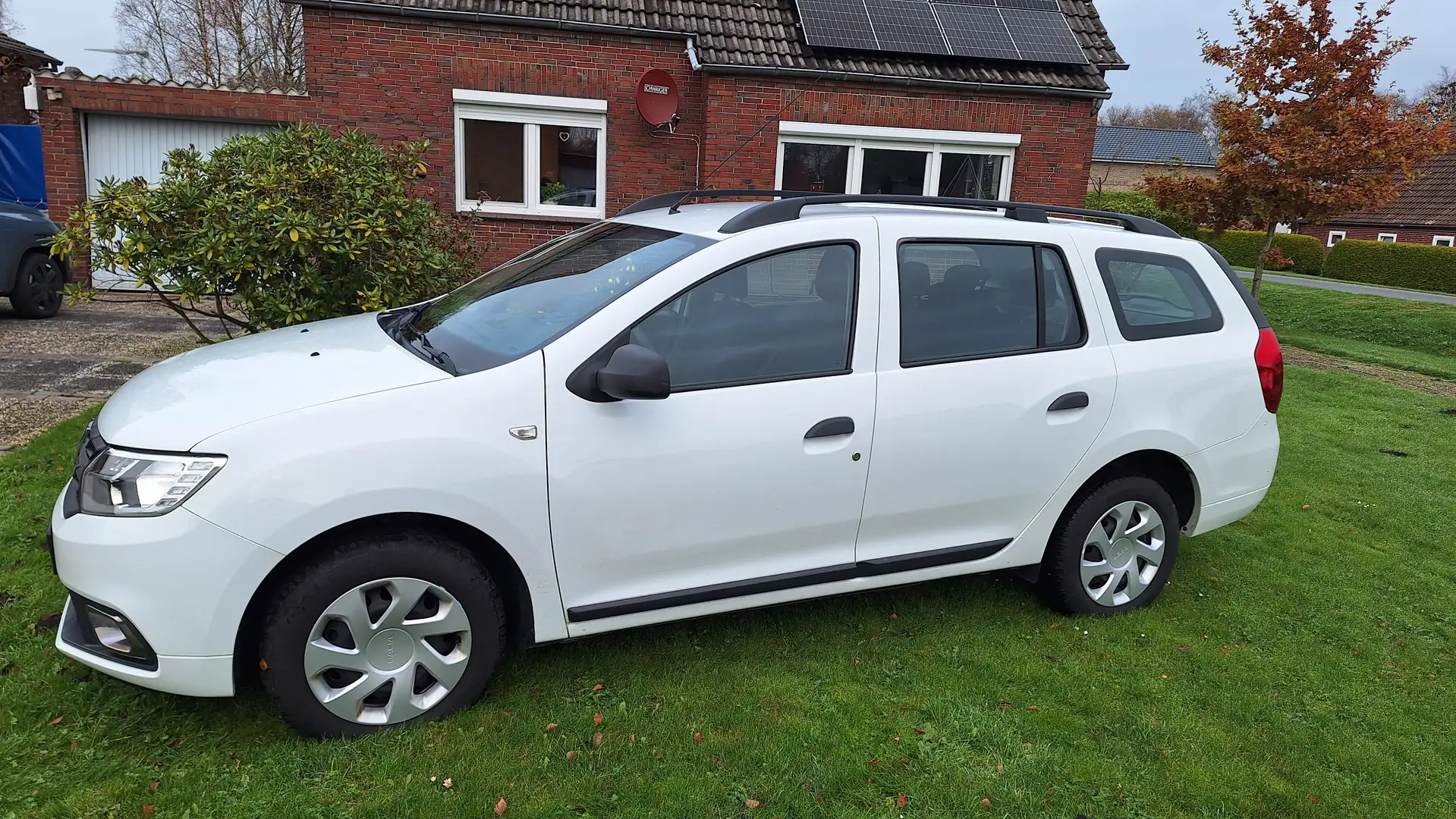 Dacia Logan Logan MCV TCe 90 LPG (S Белый - 2