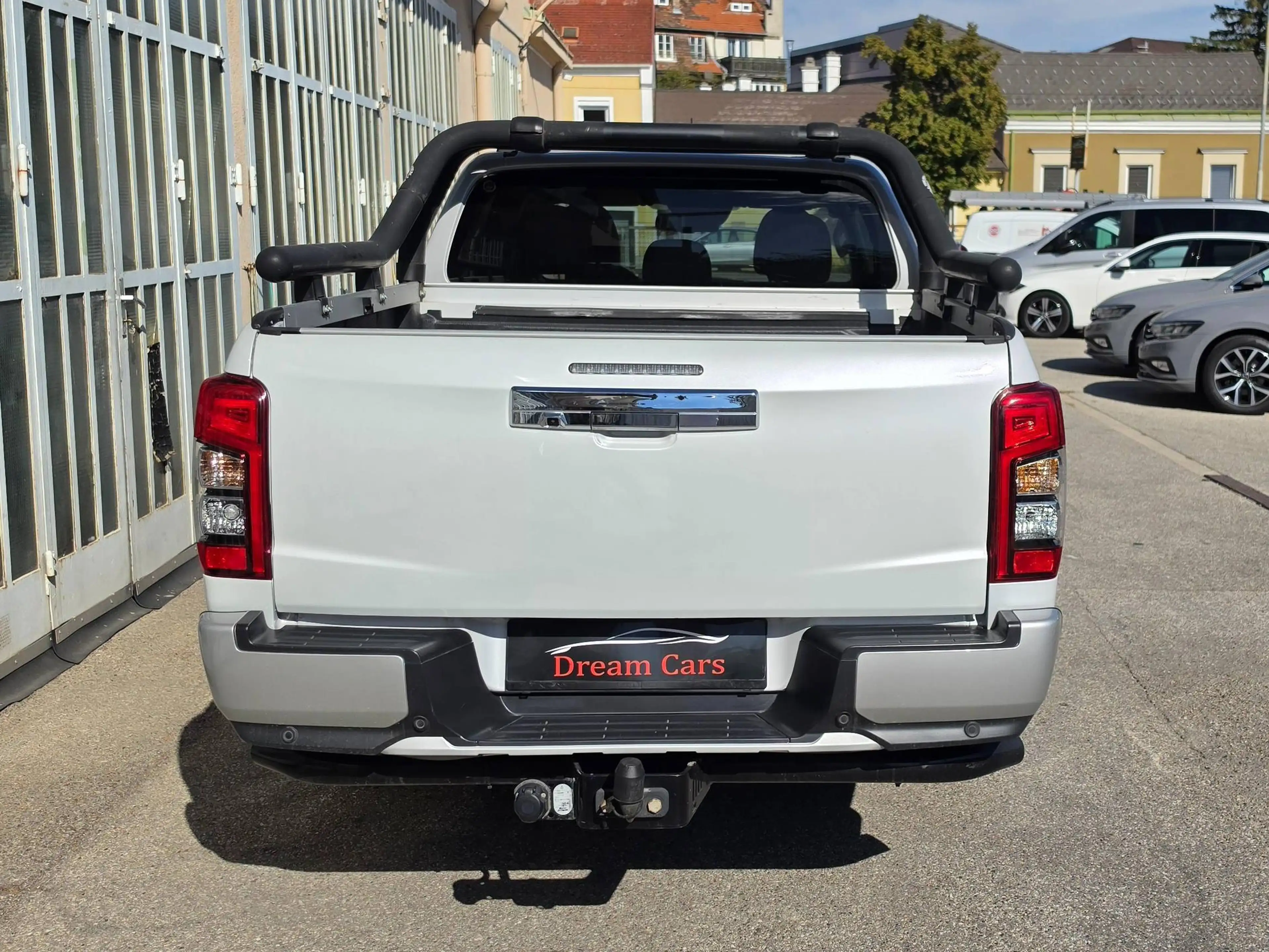 Mitsubishi L200 2,2 DI-D HP 4WD DK Diamond Aut. — photo 8
