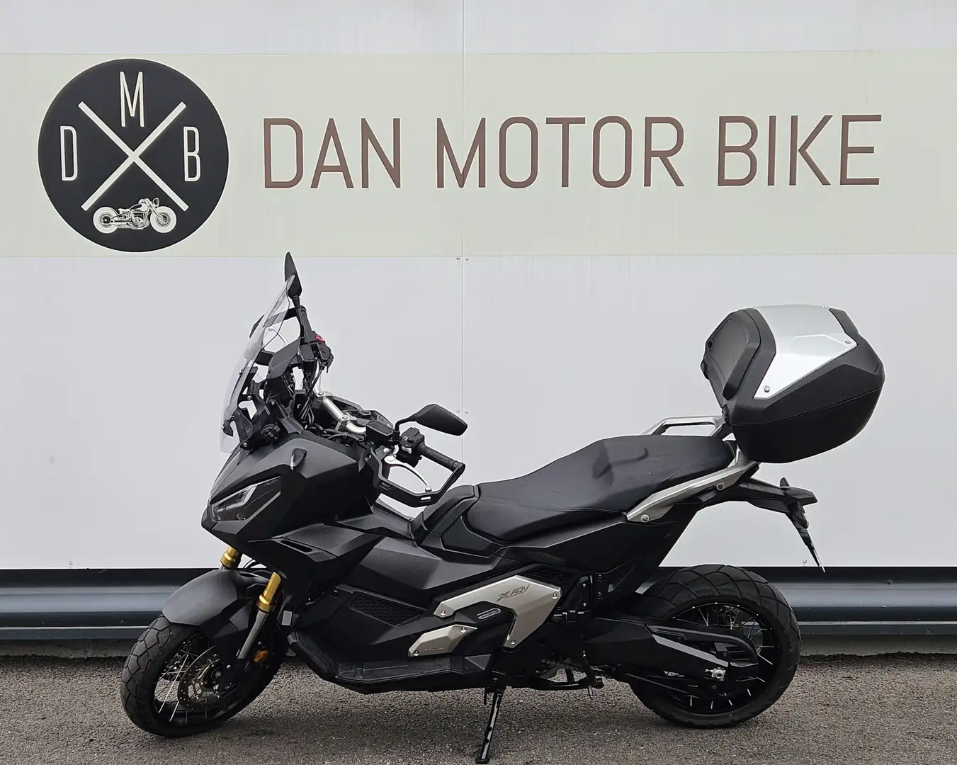 Honda X-ADV Noir - 1
