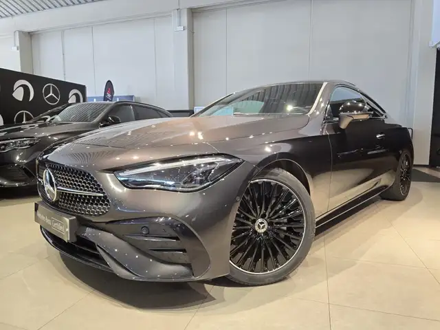 Mercedes-Benz Cle view 6