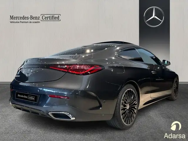 Mercedes-Benz Cle view 2