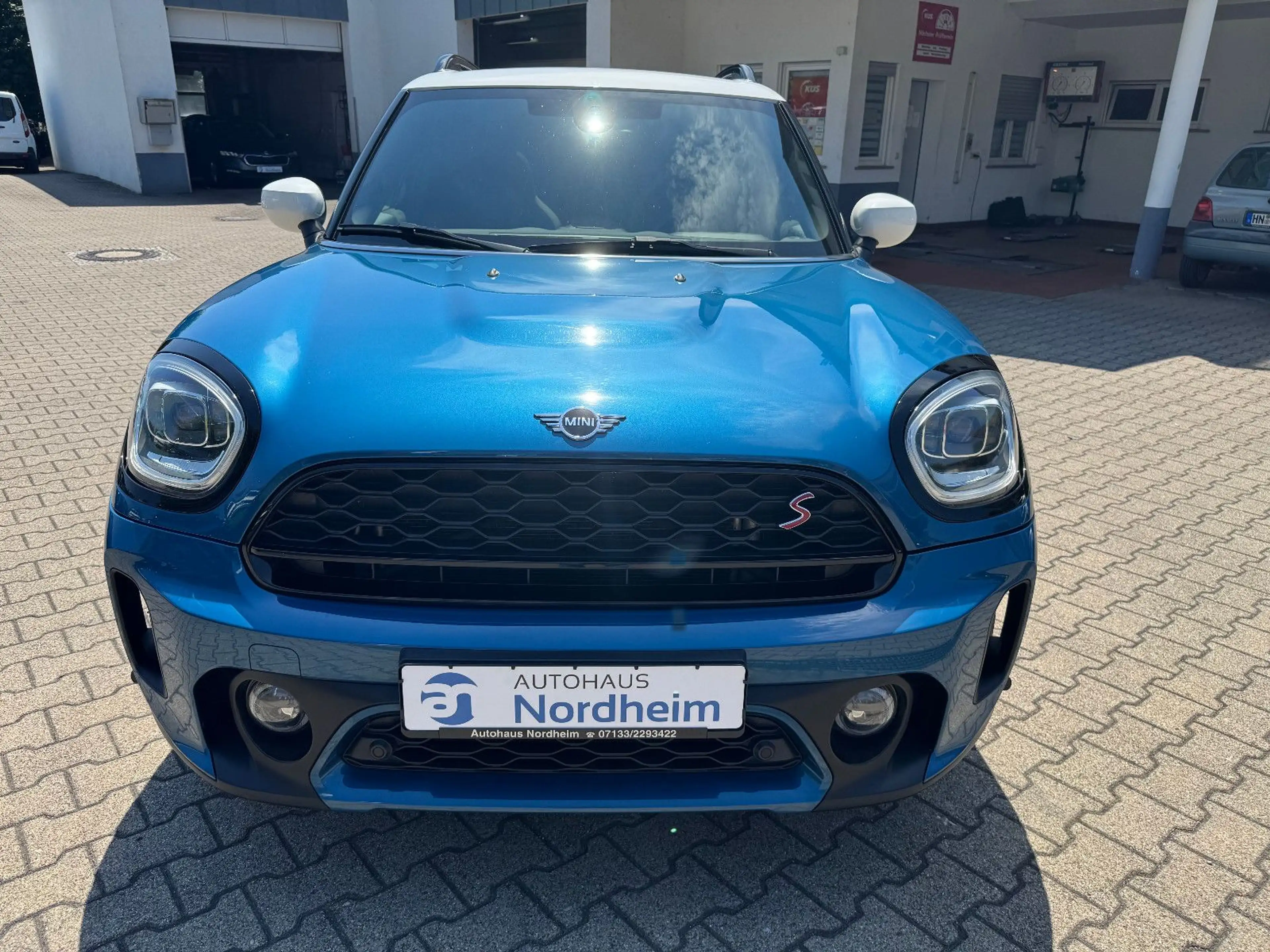 MINI Cooper SD COOPER SD Countryman Aut/All 4/Navi/Pano/Kam/EU6 — photo 7