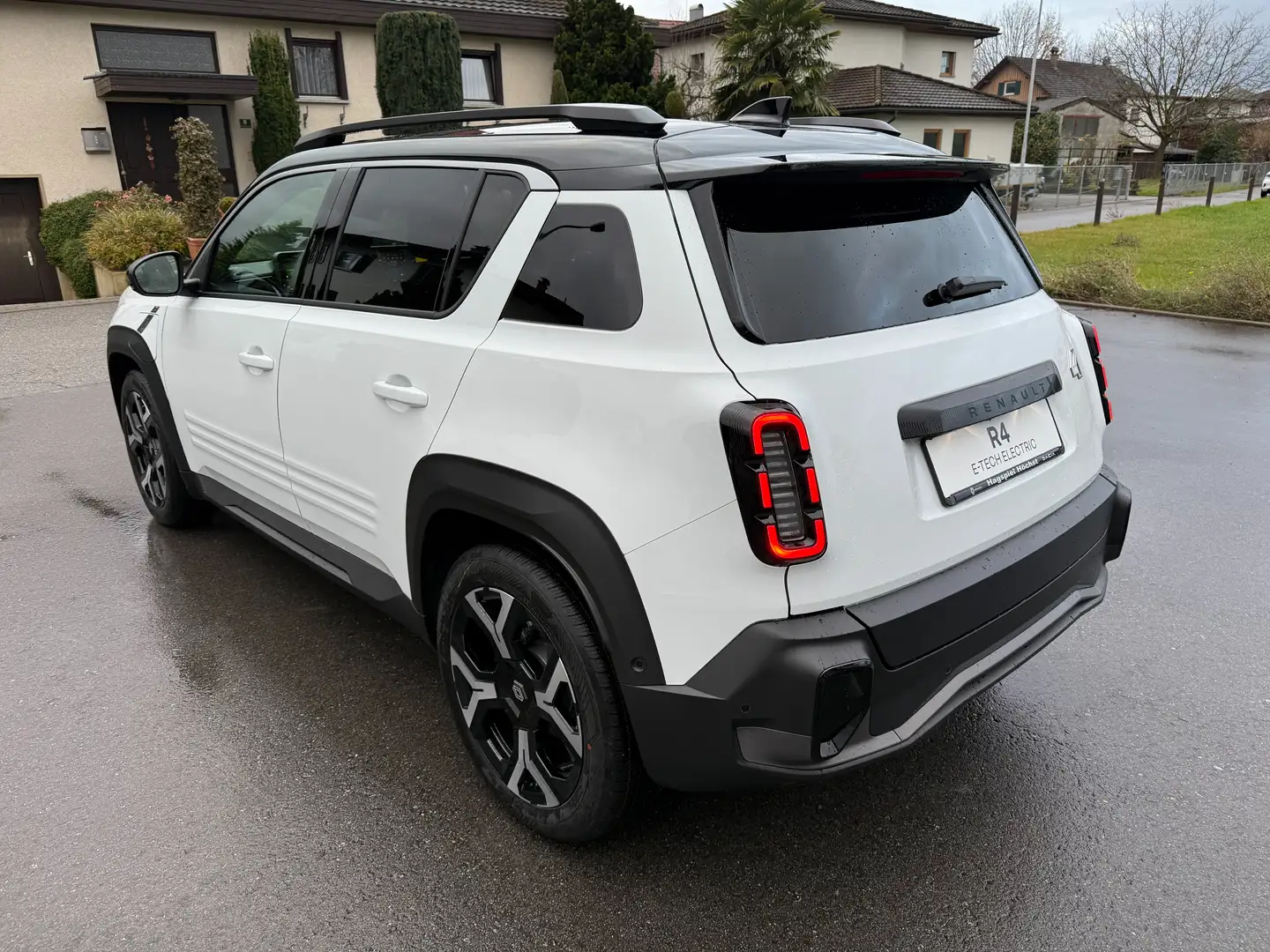 Renault R 4 Techno 150PS comfort range Weiß - 2
