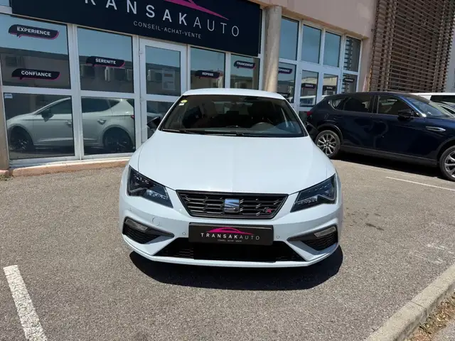 Seat Leon view 2