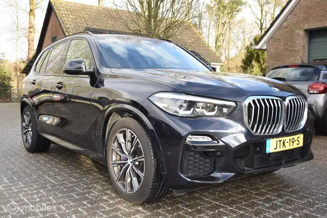 BMW X5 M 4.5E Sport Pano Komfortstoelen hybrid Aut