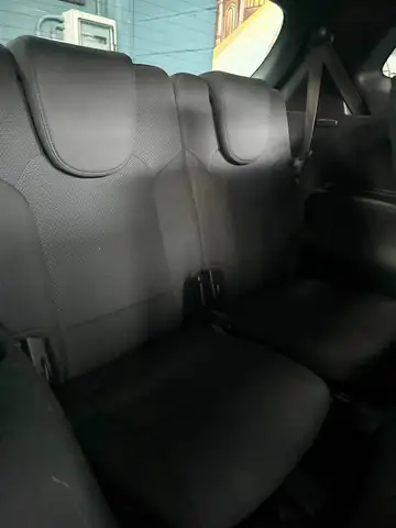 Kia Carens view 13