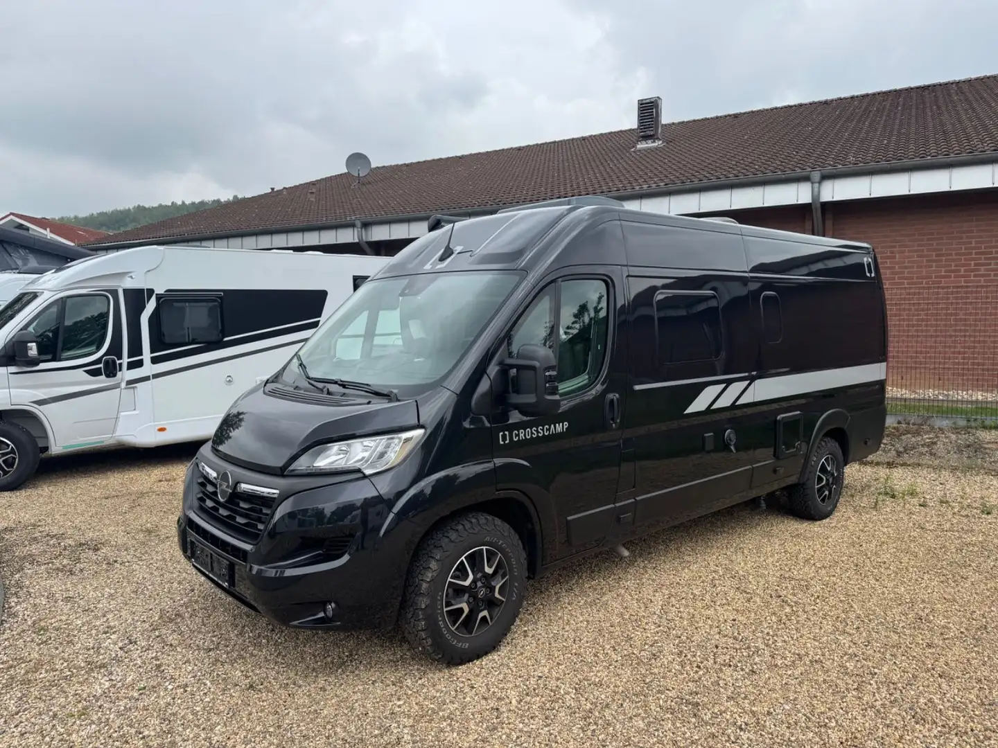 Crosscamp Full CV 640 1. Hand, Vollausstattung Schwarz - 2