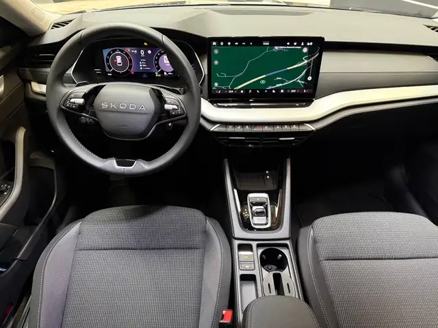 Skoda Octavia view 11