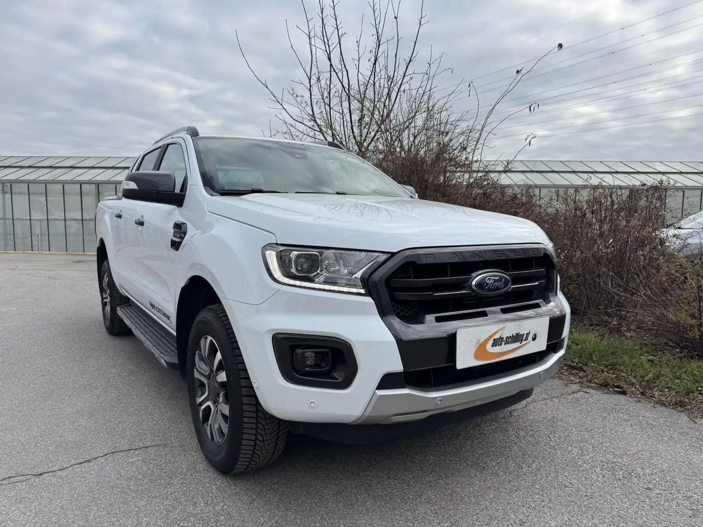 Ford Ranger Wildtrak DoKa 4x4 2,0 Aut. 1.Besitz **Extras** Weiß - 1