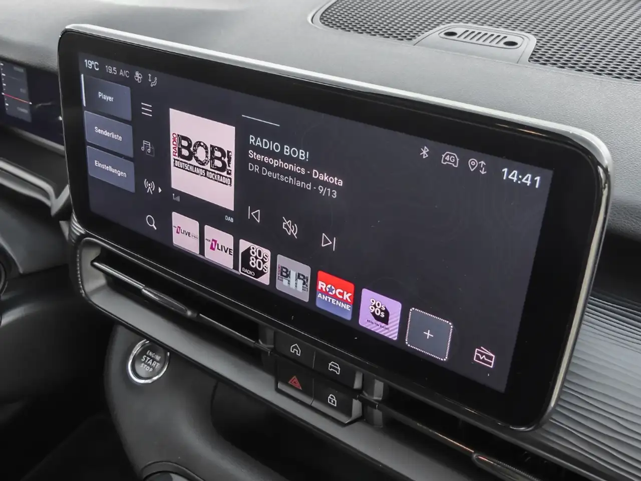 Jeep Avenger LONGITUDE WINTERPAKET NAVI Apple CarPlay & Android 12