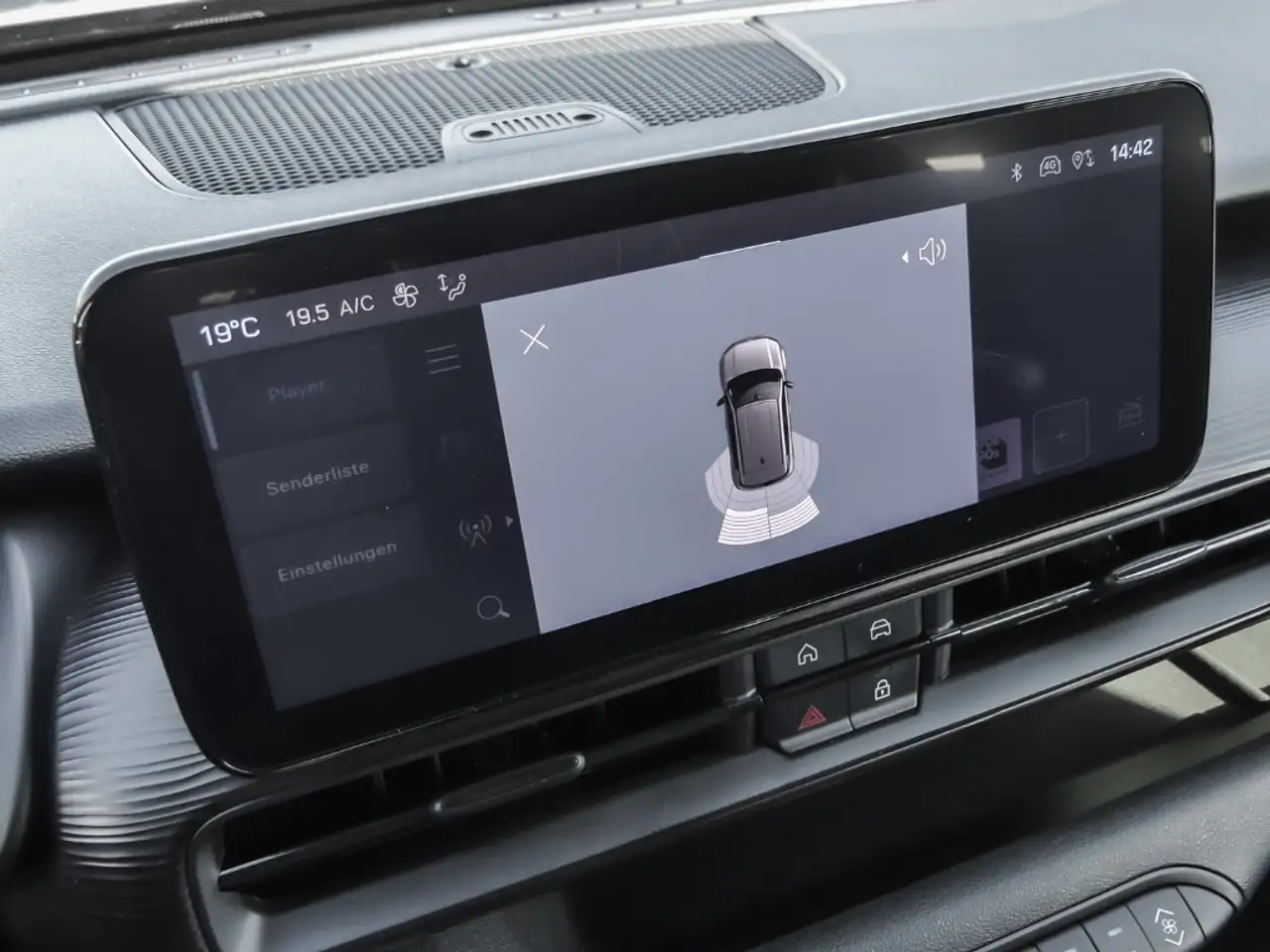 Jeep Avenger LONGITUDE WINTERPAKET NAVI Apple CarPlay & Android 8