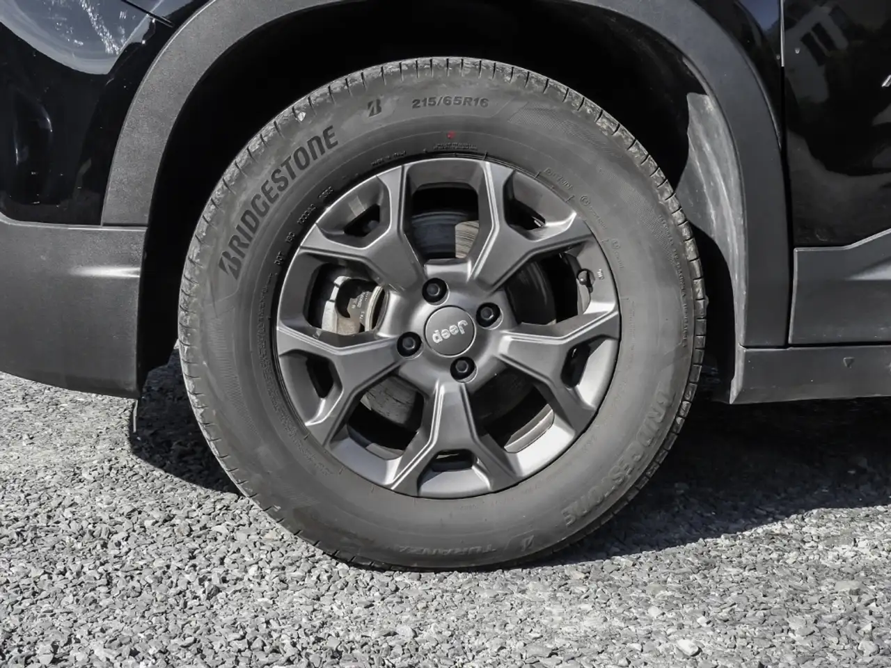 Jeep Avenger LONGITUDE WINTERPAKET NAVI Apple CarPlay & Android 3