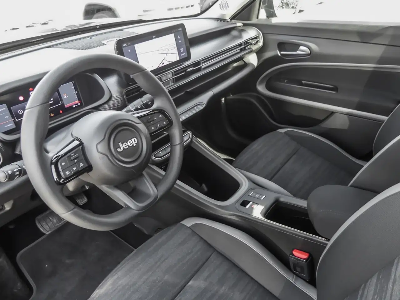 Jeep Avenger LONGITUDE WINTERPAKET NAVI Apple CarPlay & Android 4