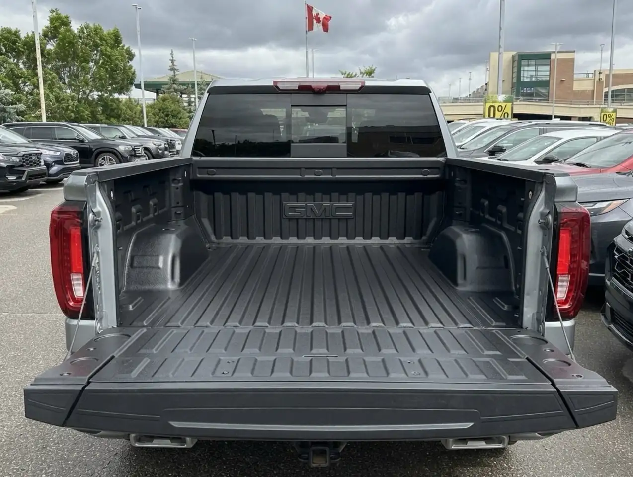 GMC Sierra 1500 снимка GMC Sierra 1500