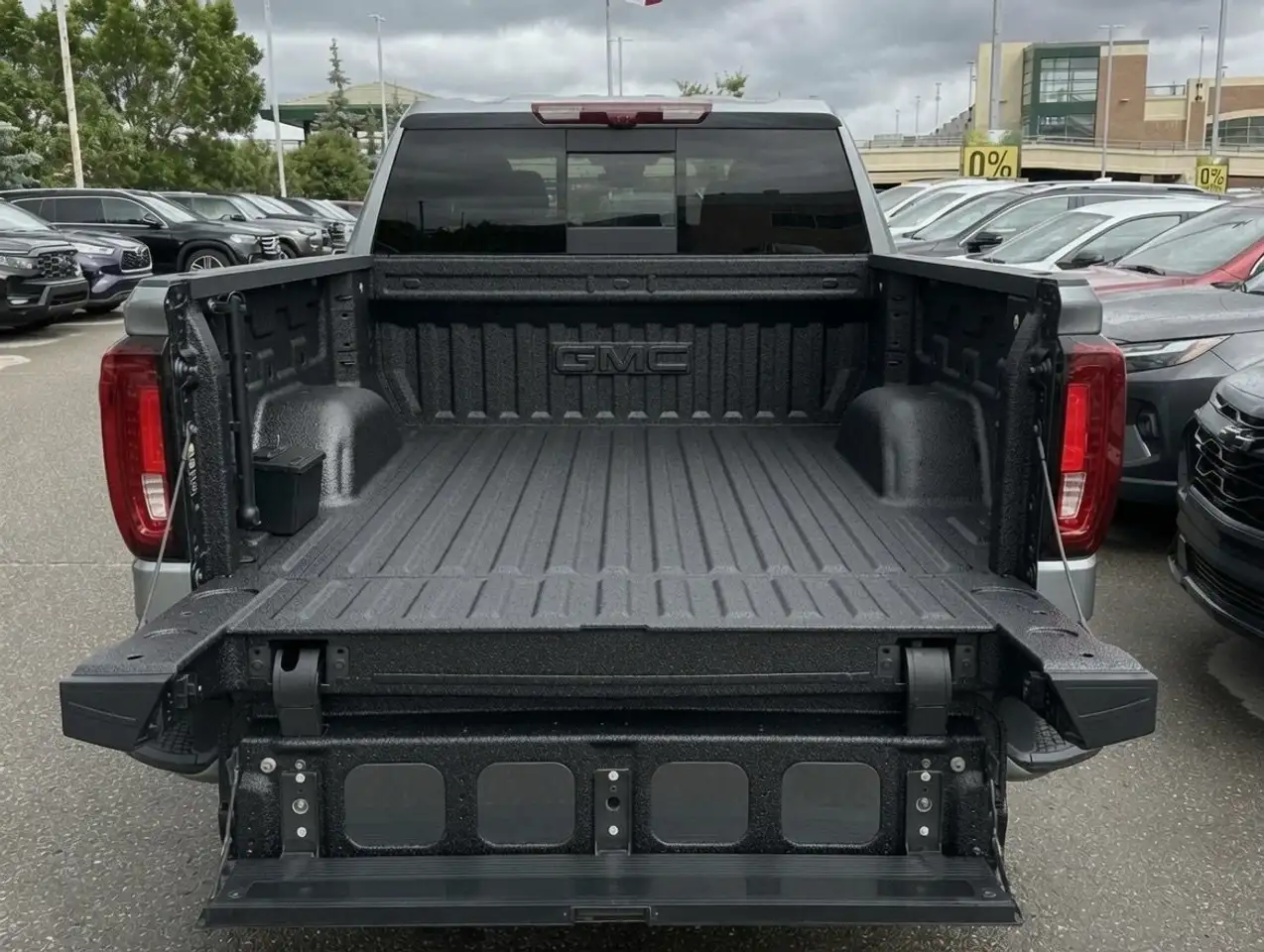 GMC Sierra 1500 снимка GMC Sierra 1500