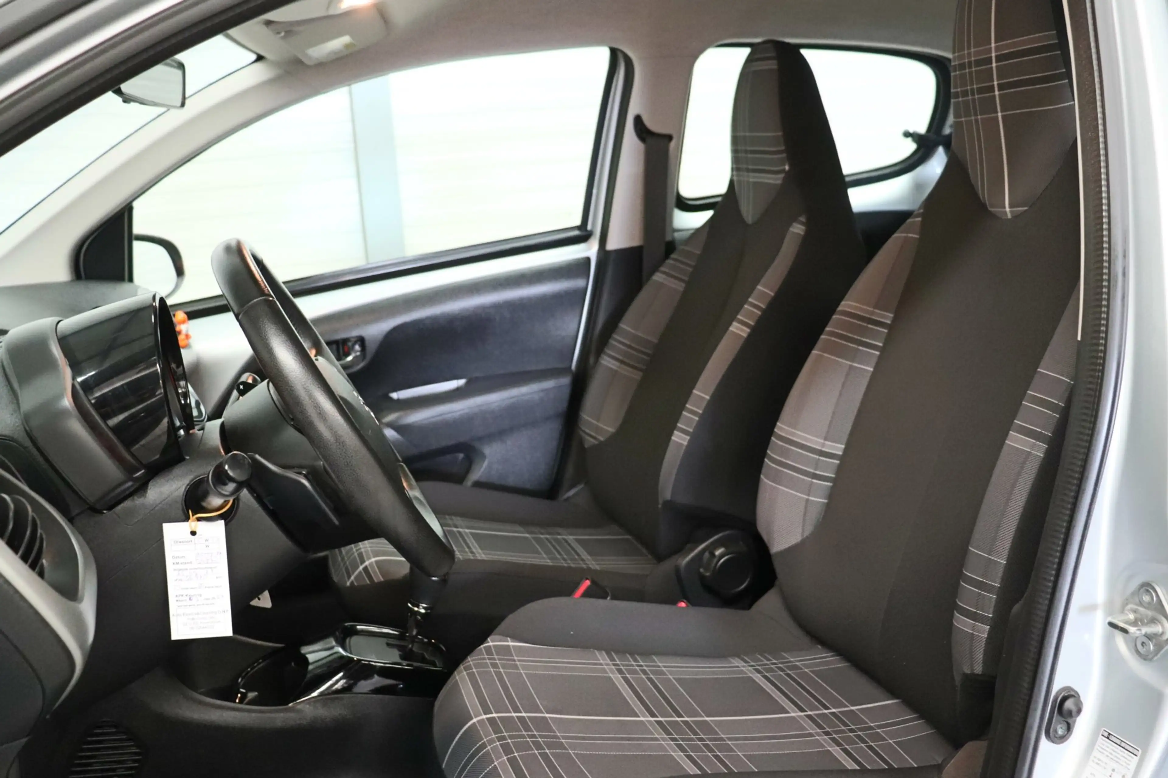 Peugeot 108 1.0 e-VTi Allure Camera |NAP| CarPlay |cruise Cont — photo 4