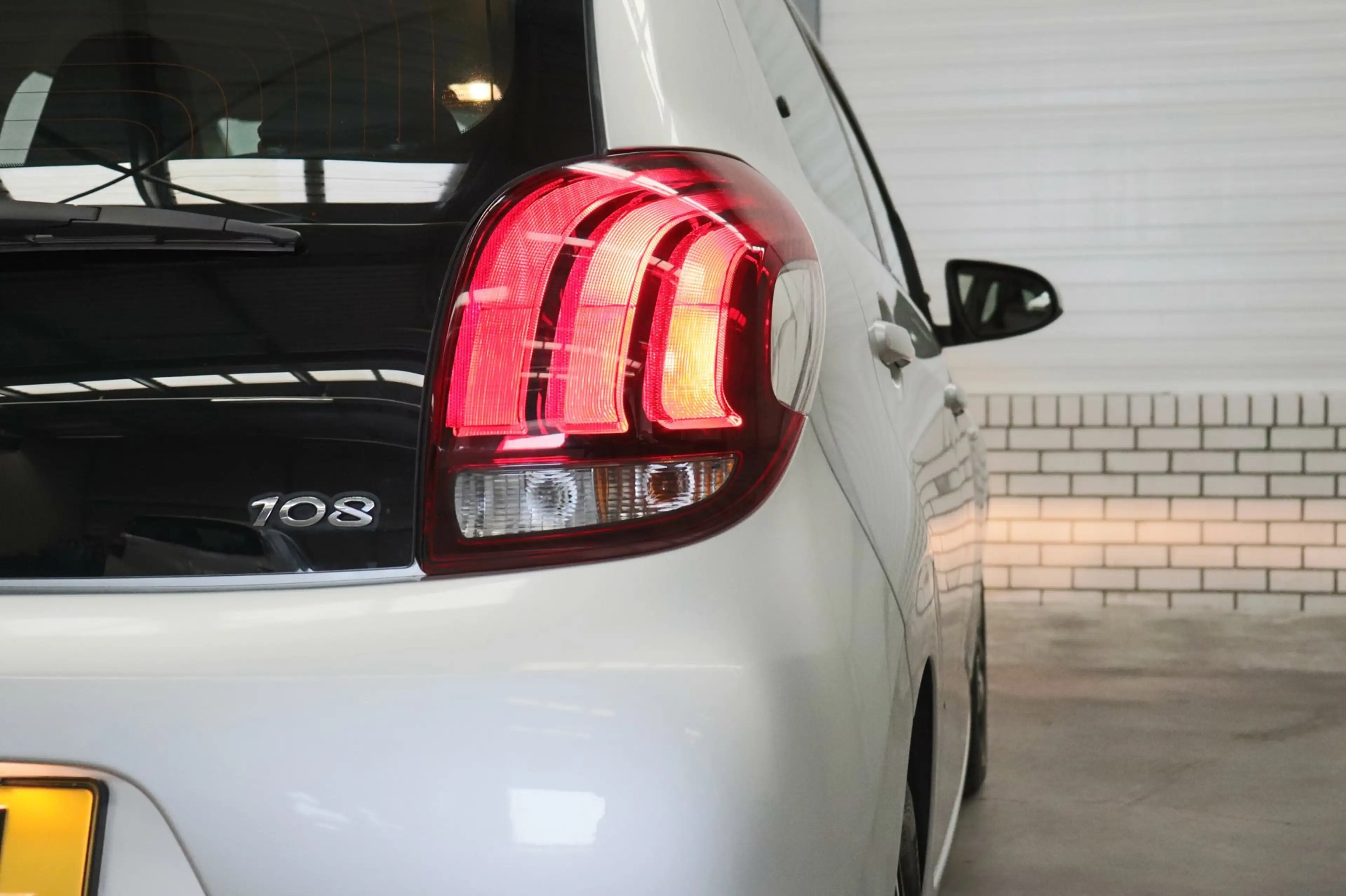 Peugeot 108 1.0 e-VTi Allure Camera |NAP| CarPlay |cruise Cont — photo 8