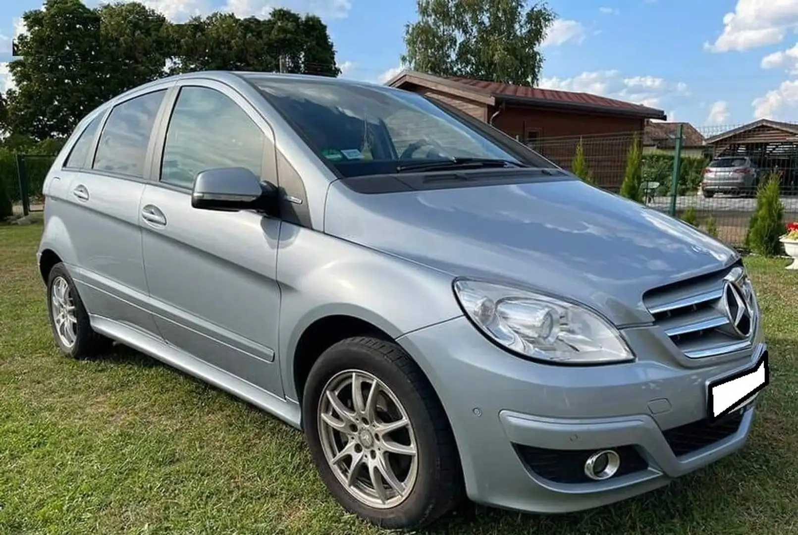 Mercedes-Benz B 180 B 180 NGT BlueEFFICIENCY Azul - 1