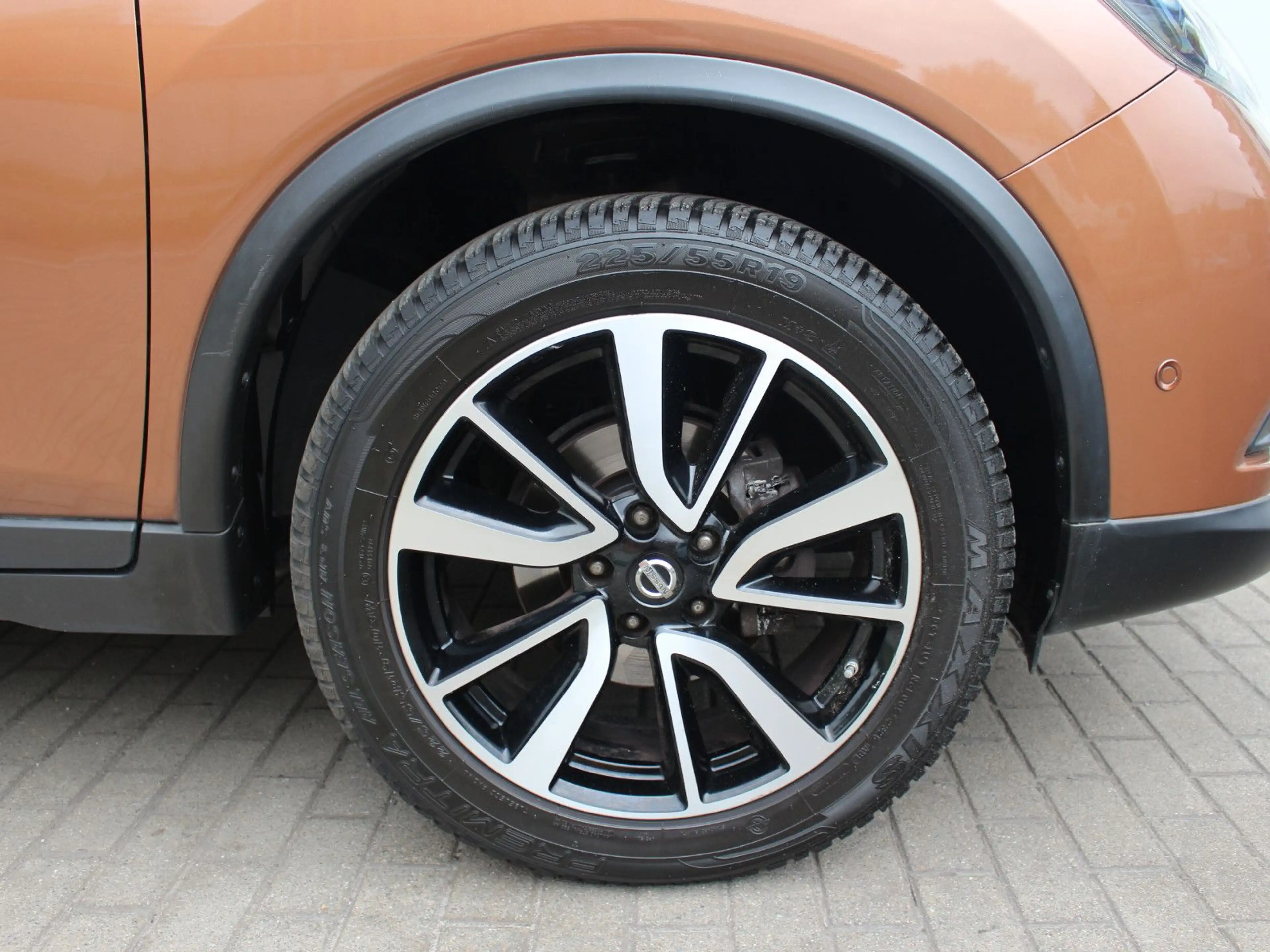 Nissan X-Trail Tekna 4x4 1.6 dCi AHK Leder Pano SHZ Xen — photo 6