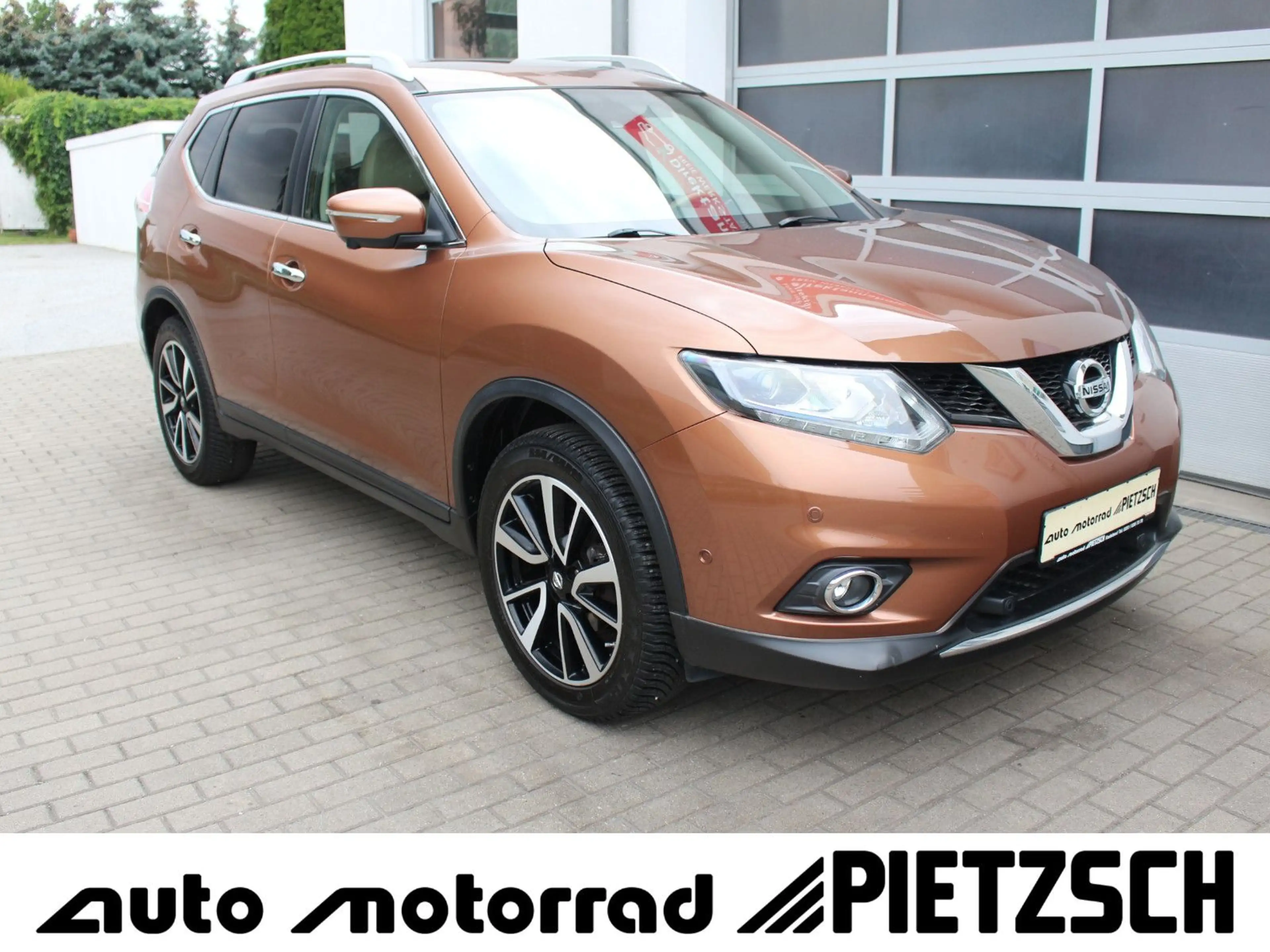 Nissan X-Trail Tekna 4x4 1.6 dCi AHK Leder Pano SHZ Xen