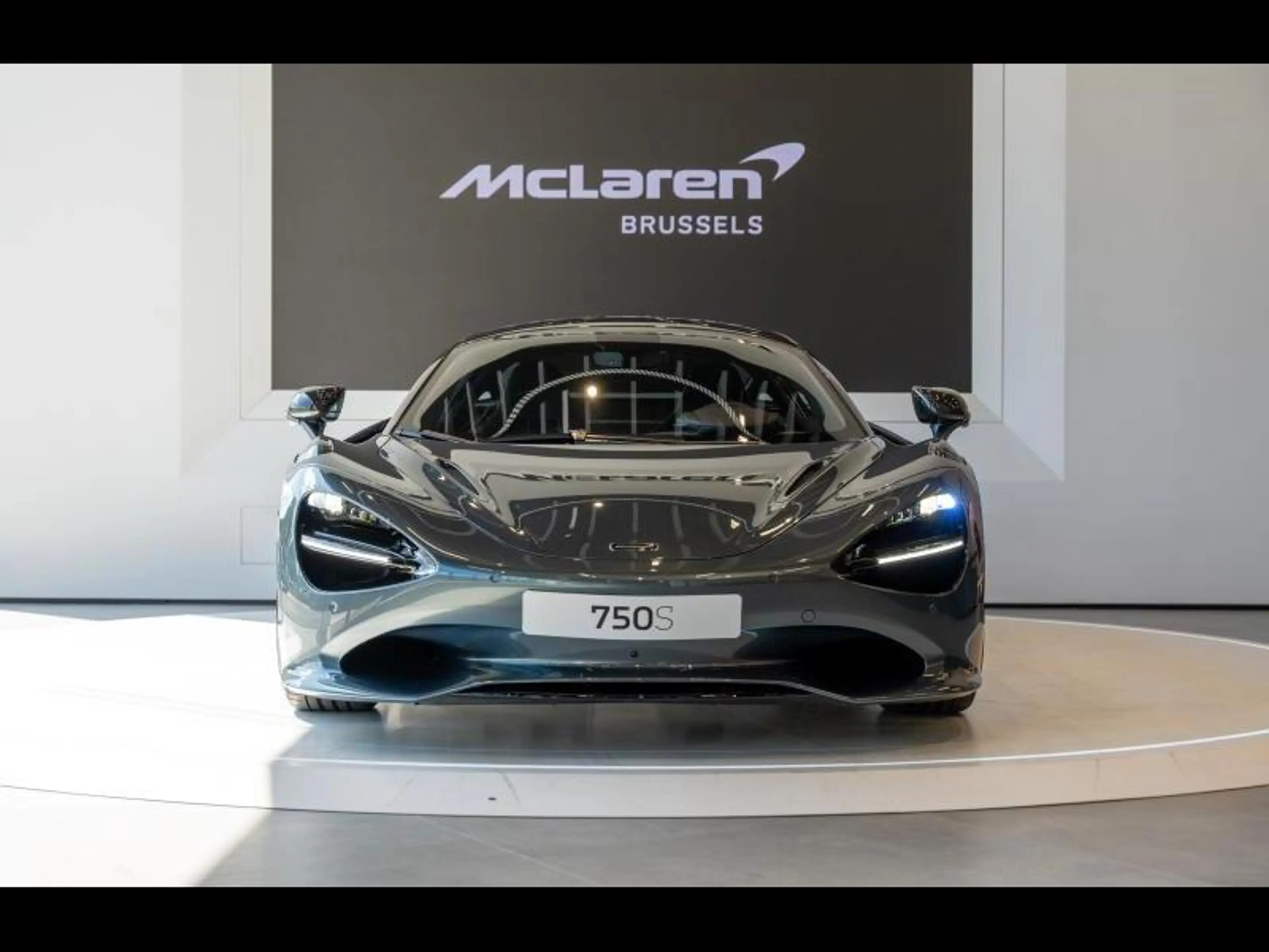 McLaren 750S Performance - 2 years of Warranty and Service incl — photo 3