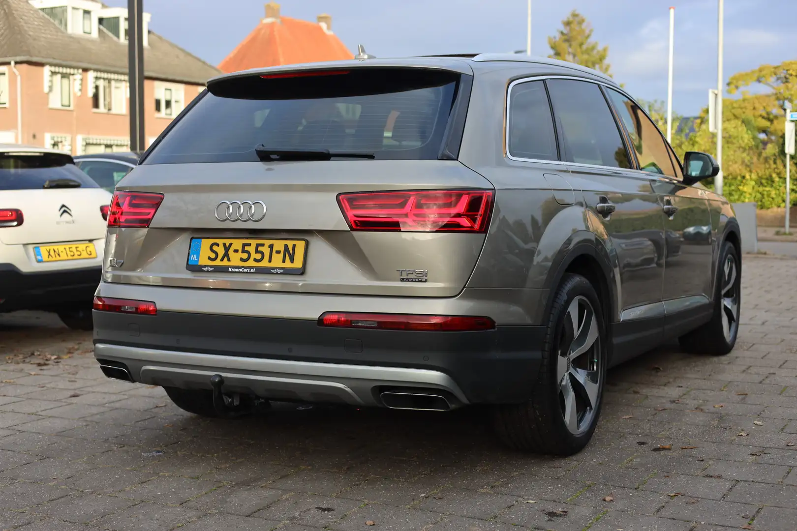 Audi Q7 3.0 TFSI QUATTRO | LEDER | PANO | CAMERA | *DEALER Grijs - 2