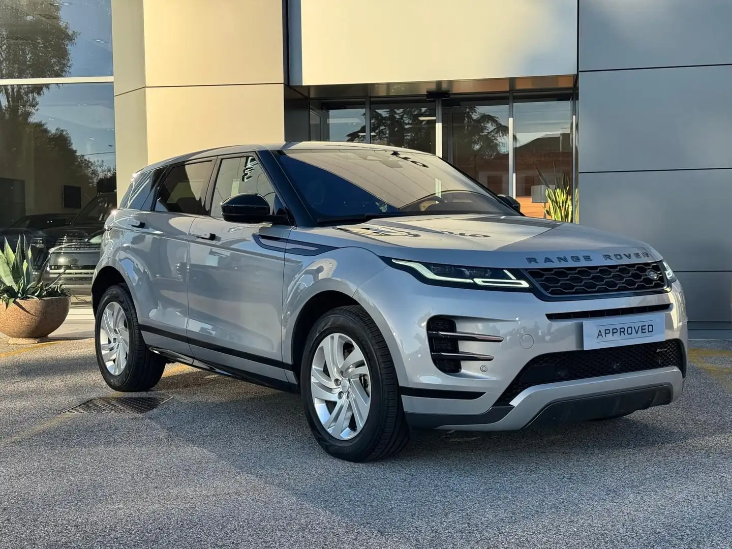 Land Rover Range Rover Evoque 2.0 D163 Mhev Auto R Dynamic  S | Approved 24 mesi Grijs - 2