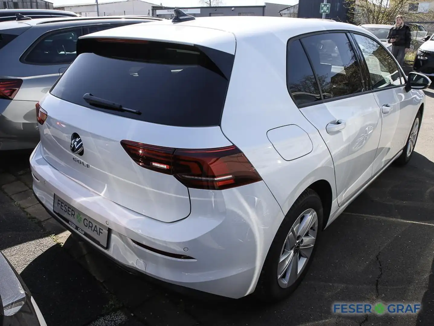 Volkswagen Golf 8 Life 1.5 TSI APP AreaView LED SiHz Blanco - 2
