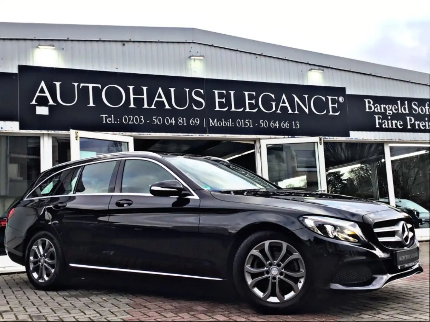 Mercedes-Benz C 180 CGI Aut~Avantgarde~Navi~Ambient.~Spur.~LED Schwarz - 1