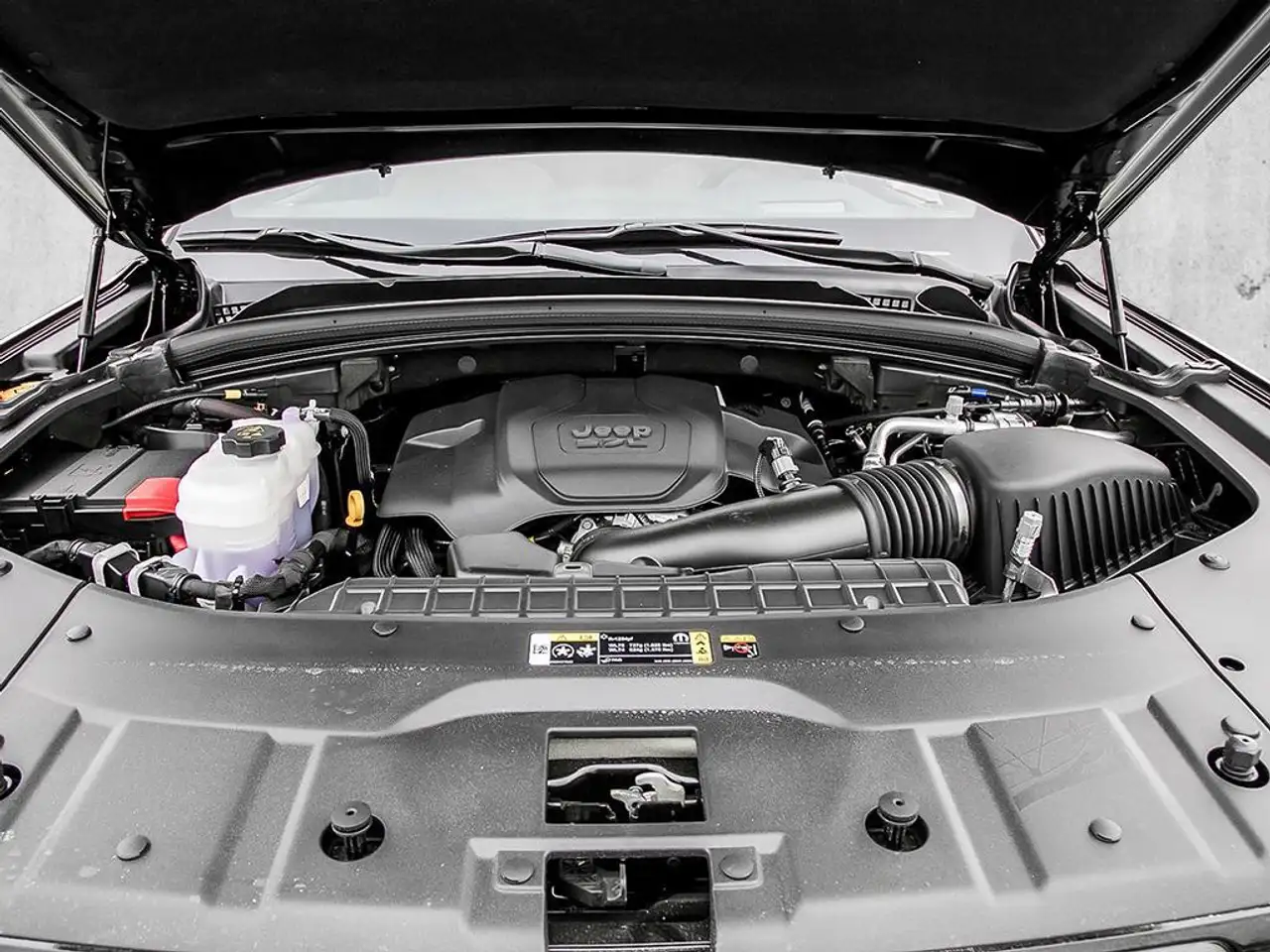 Jeep Grand Cherokee снимка Jeep Grand Cherokee